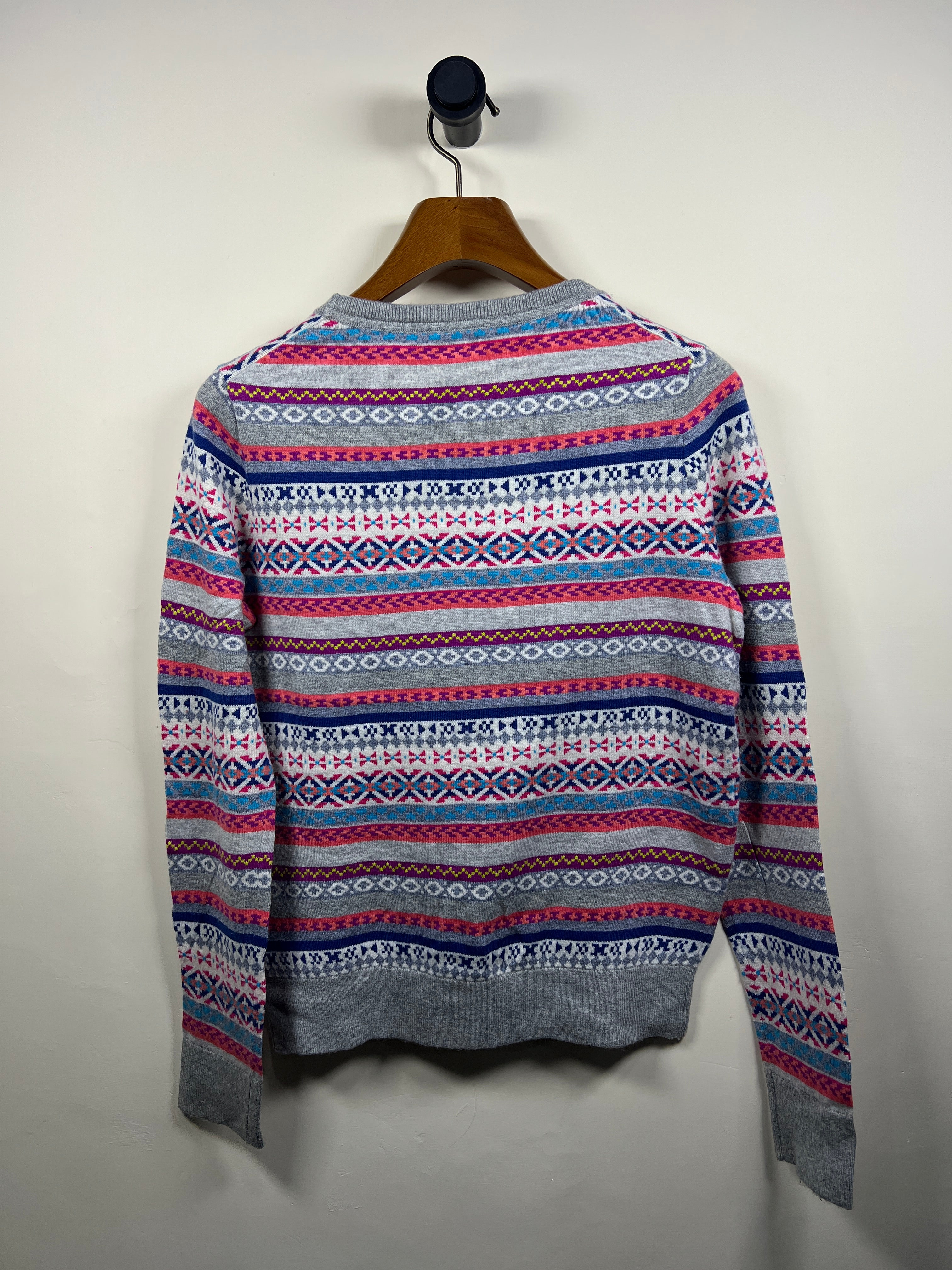 Gap Sweater (Small-Medium)