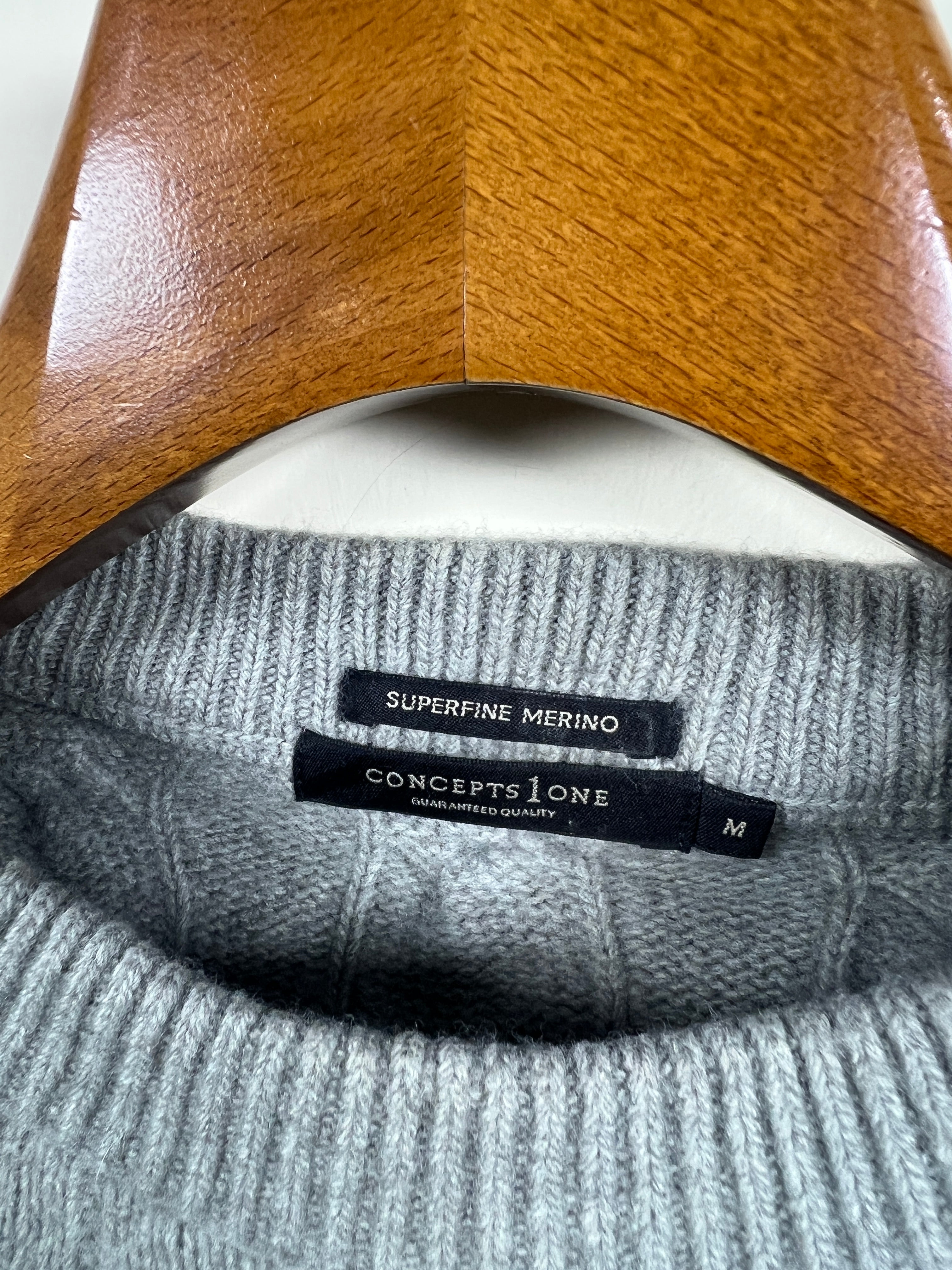 Concepts Merino Cable Knitted Sweater (Small-Medium)
