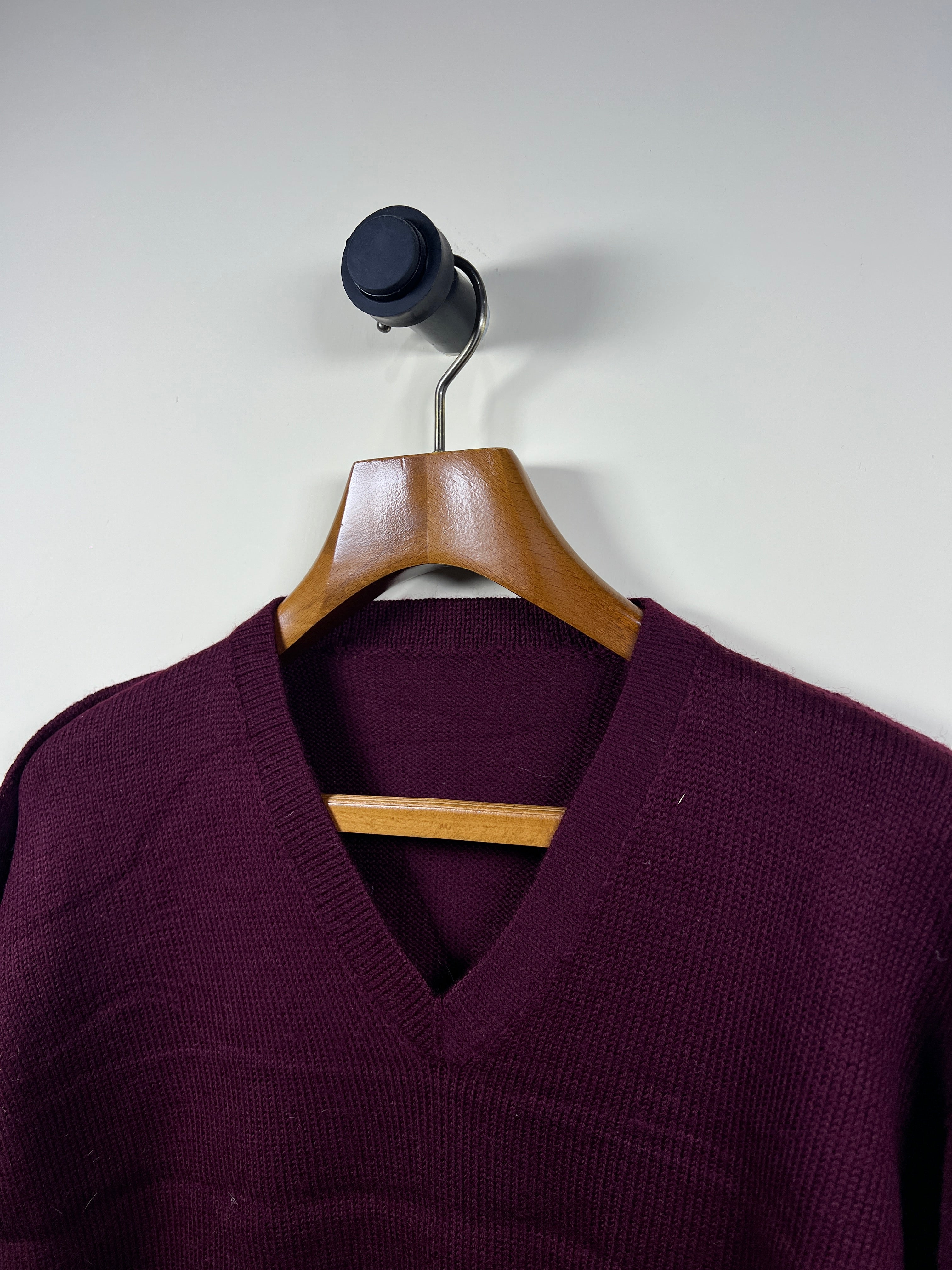 Sweater (Women) (Medium-Large)