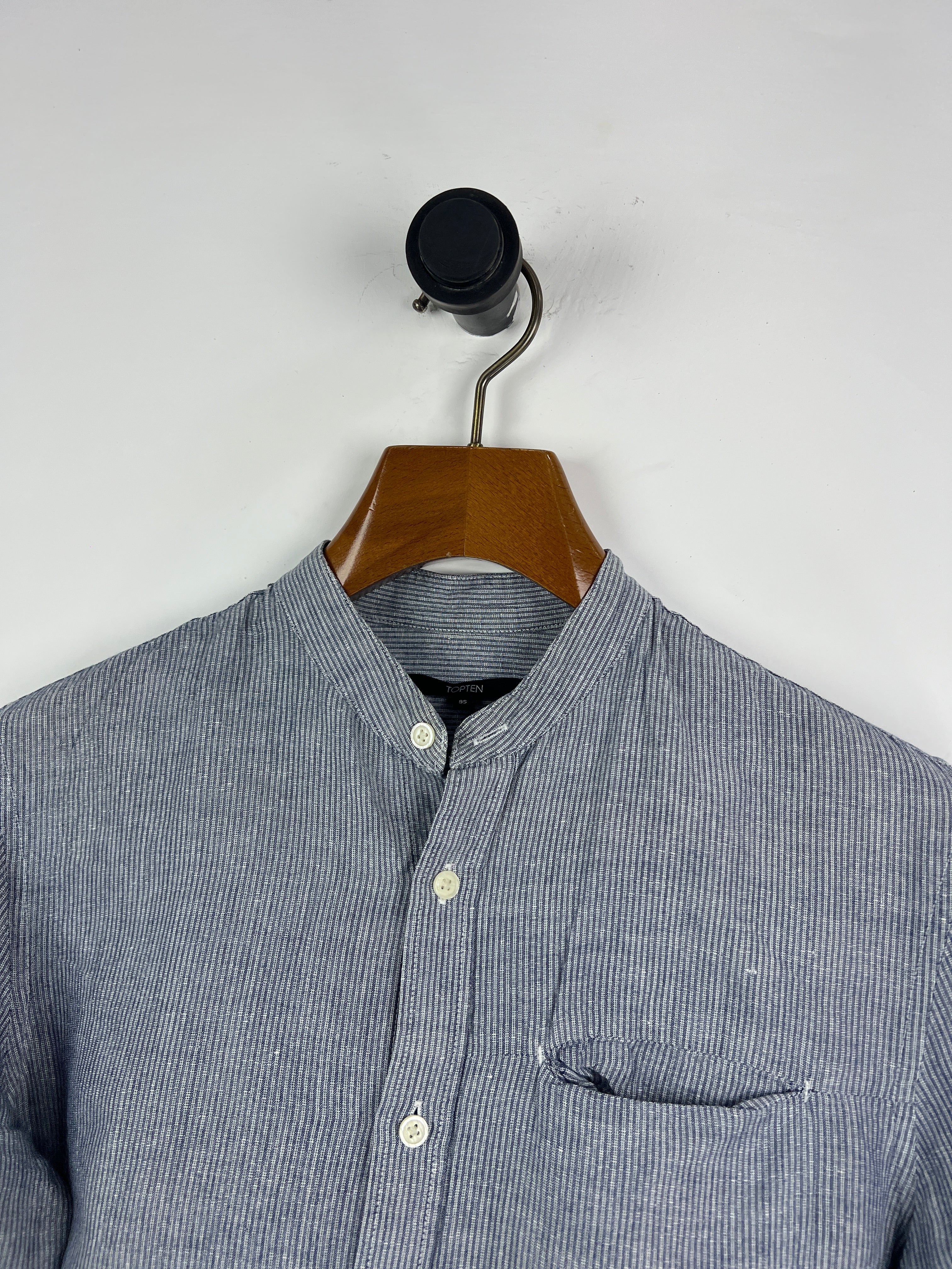 Top Ten Linen Shirt (Small)