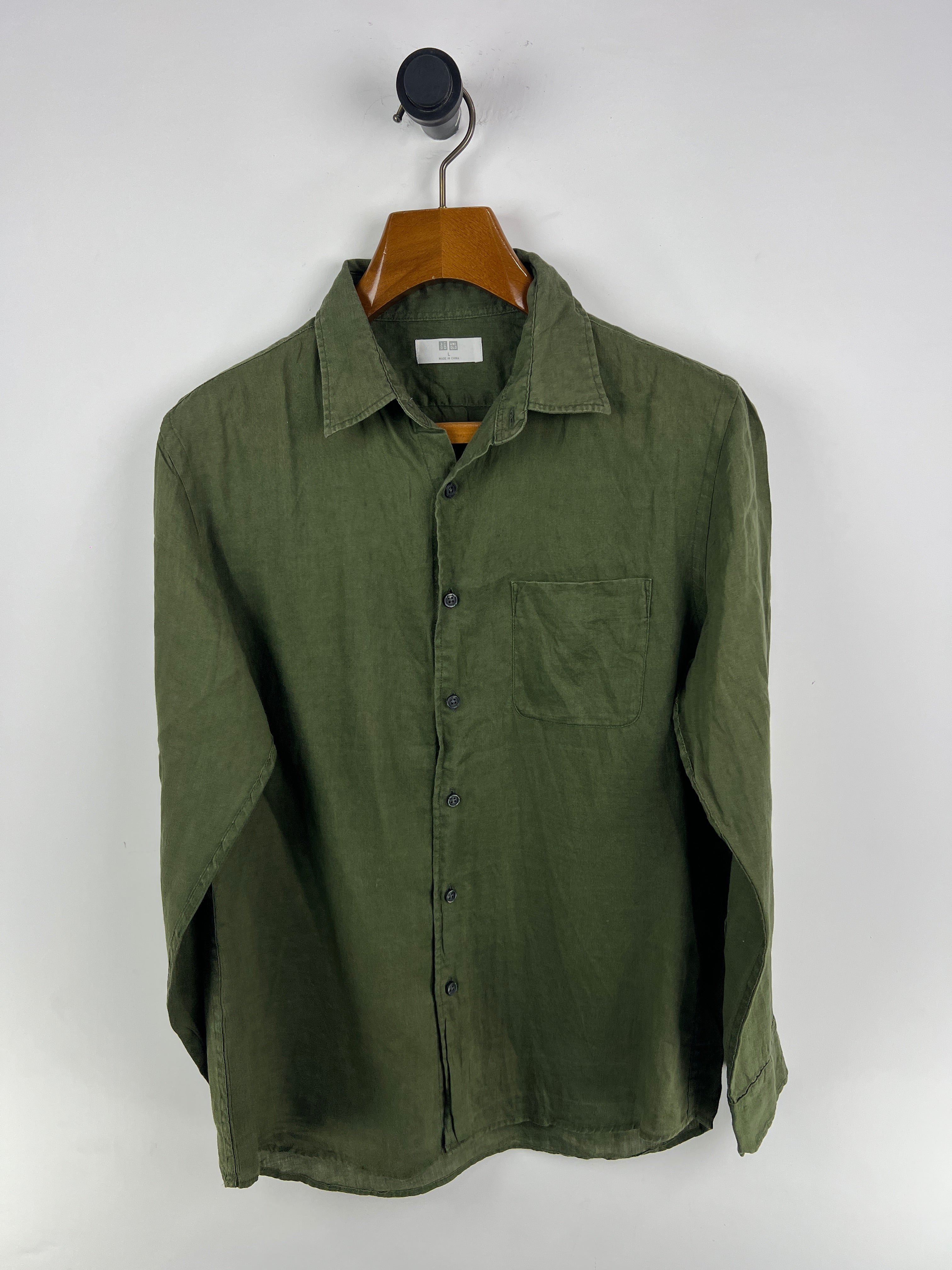 Uniqlo Linen Shirt (Medium)