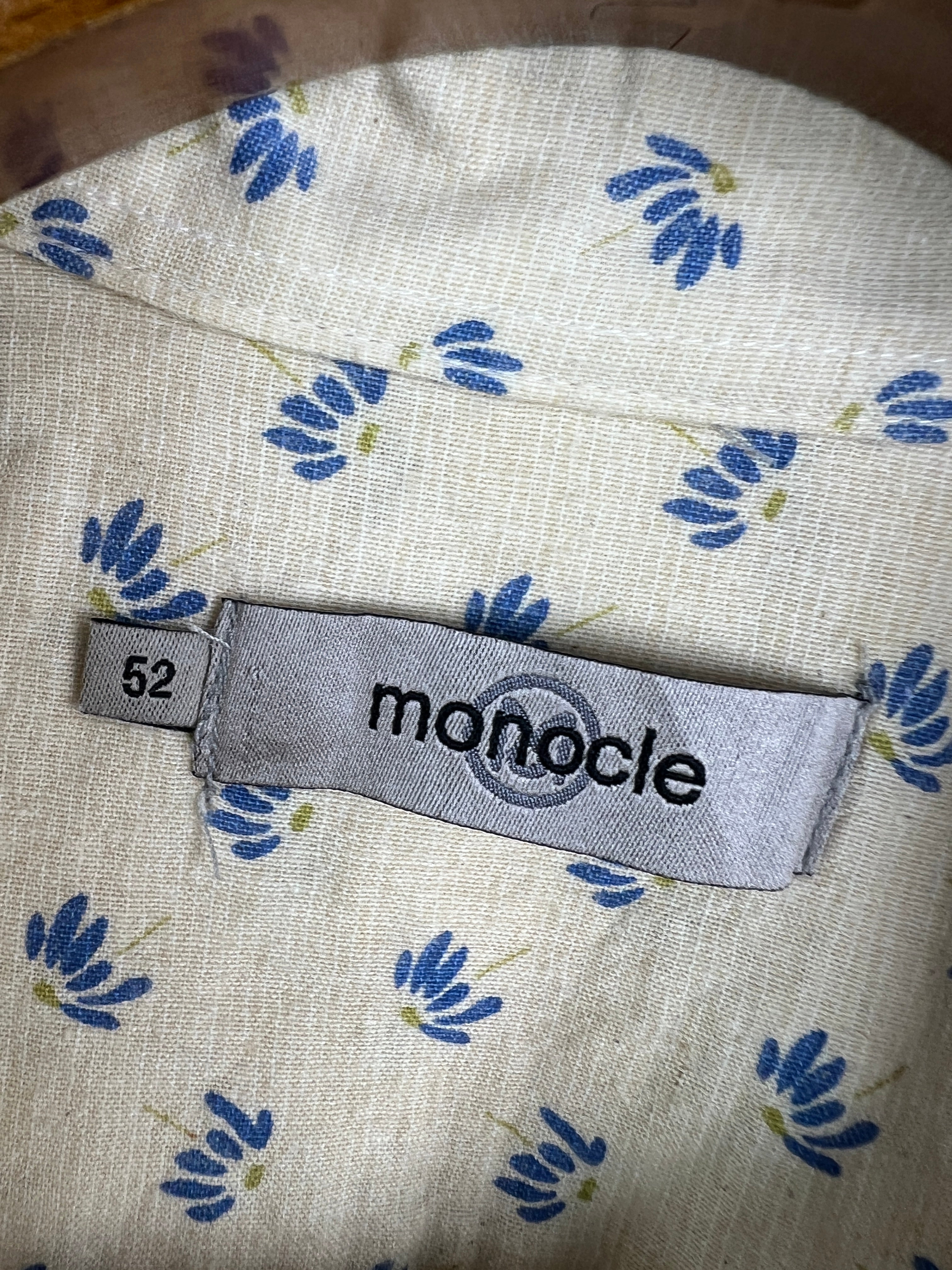 Monocle Linen Shirt (Small)