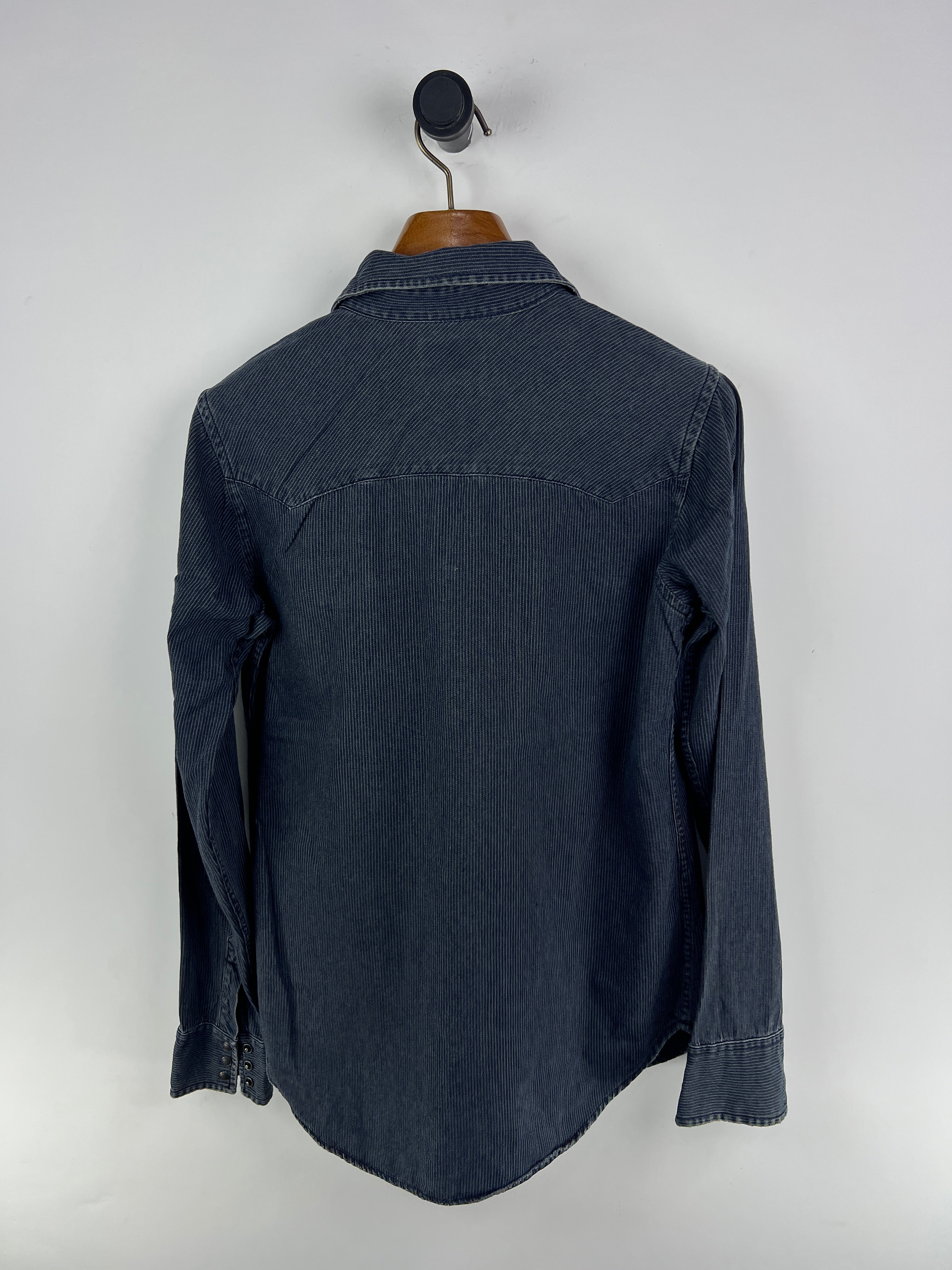 Levis Denim Shirt (Small-Medium)