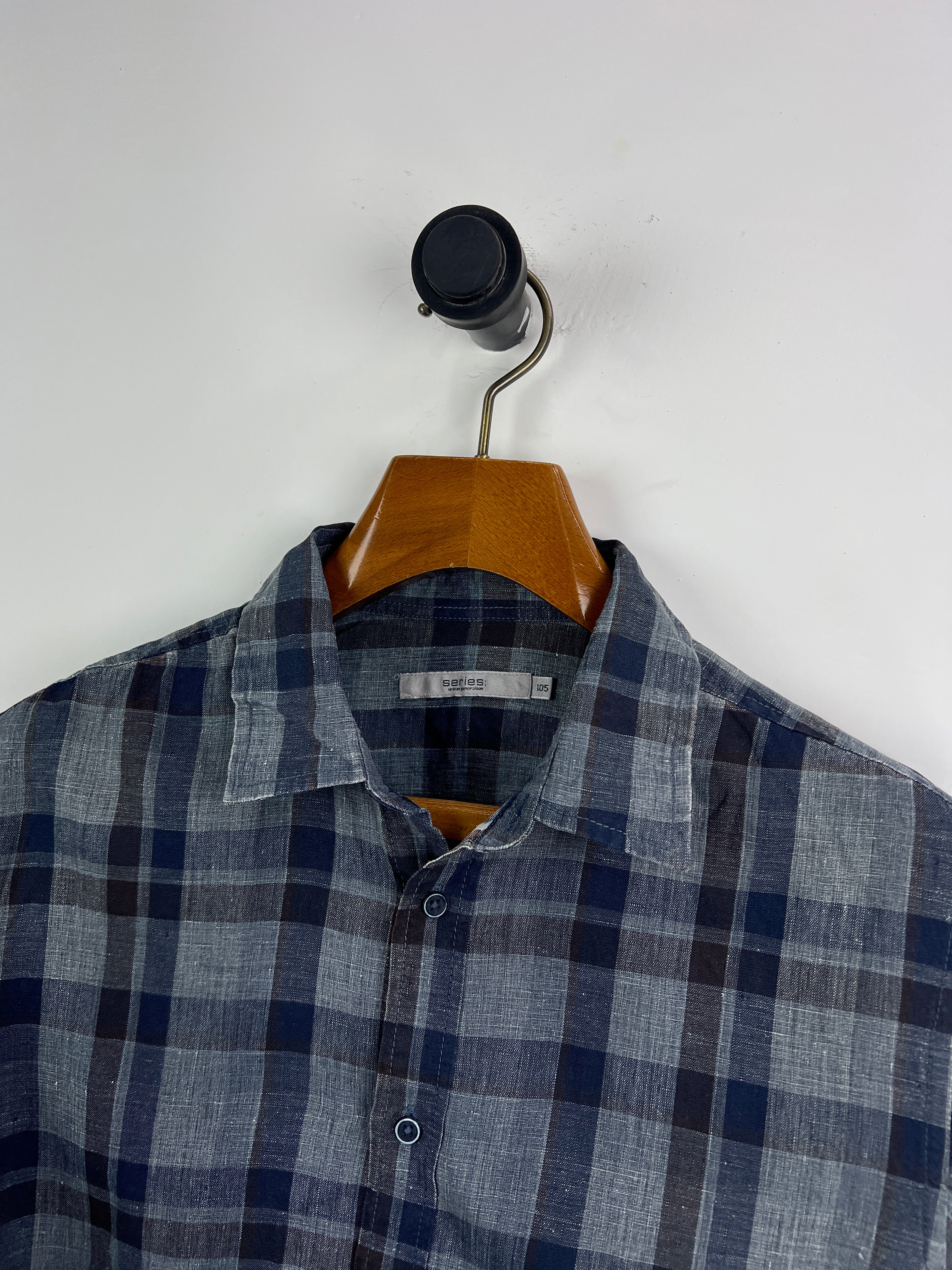 Series Linen Shirt (Medium)
