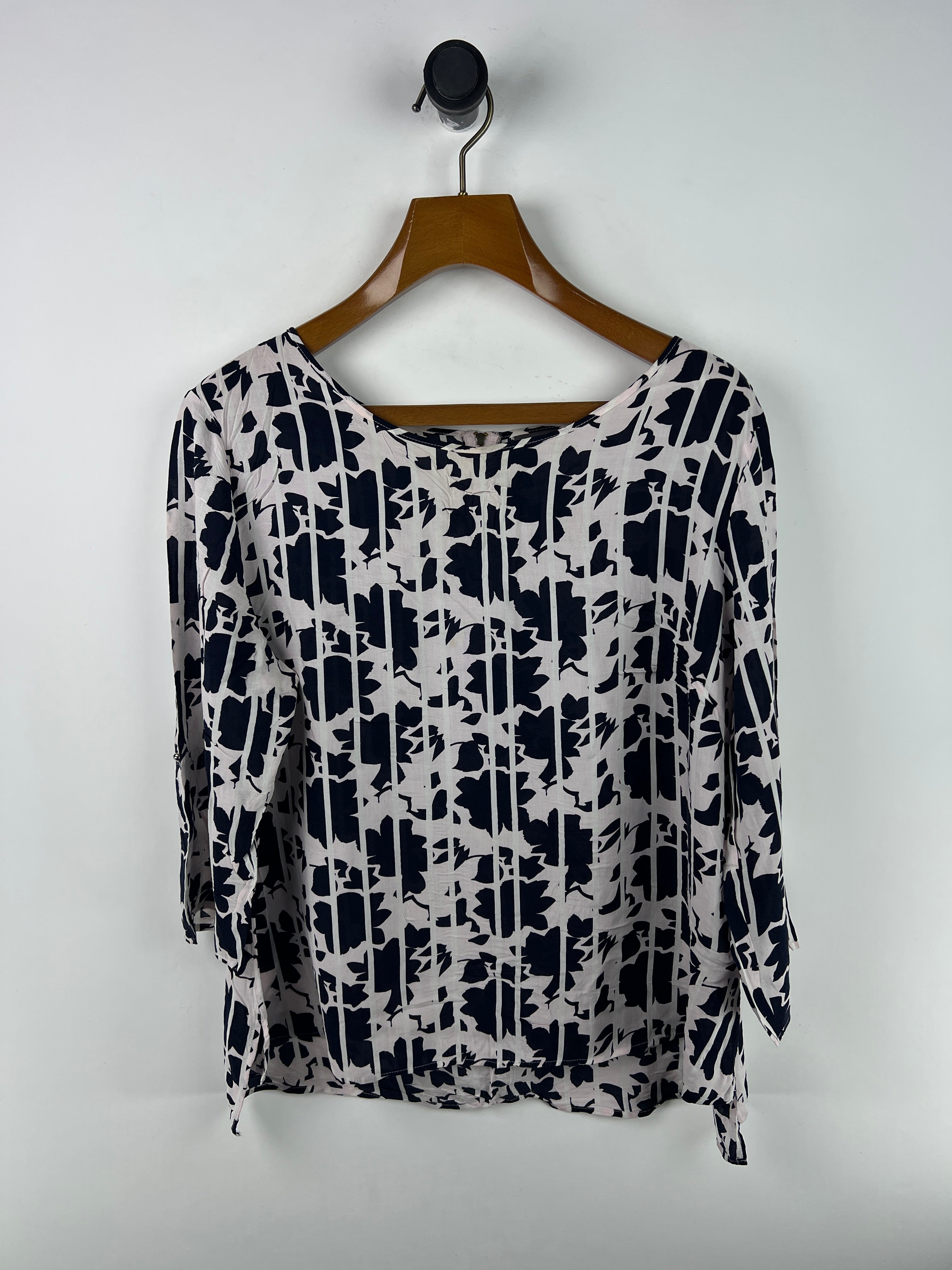 Yessica Blouse (Women) (Large/X-Large)