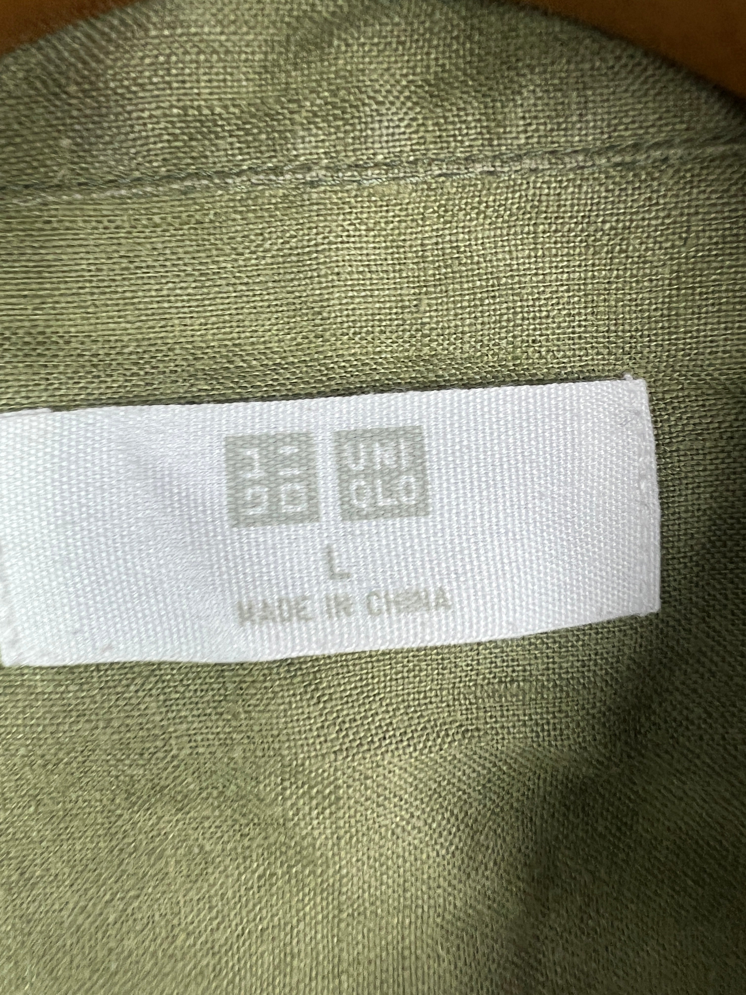 Uniqlo Linen Shirt (Medium)