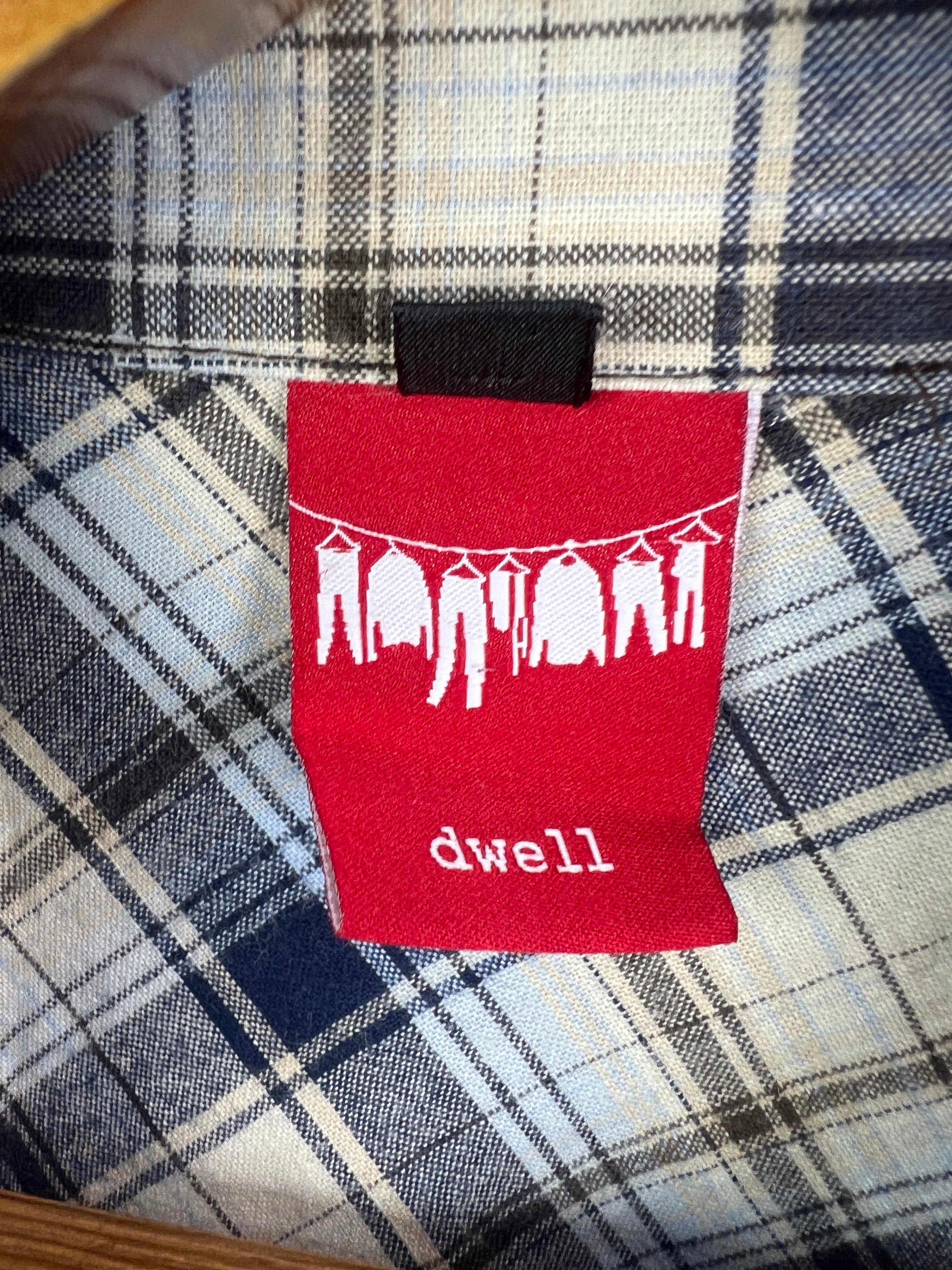 Dwell Linen Shirt (Medium)