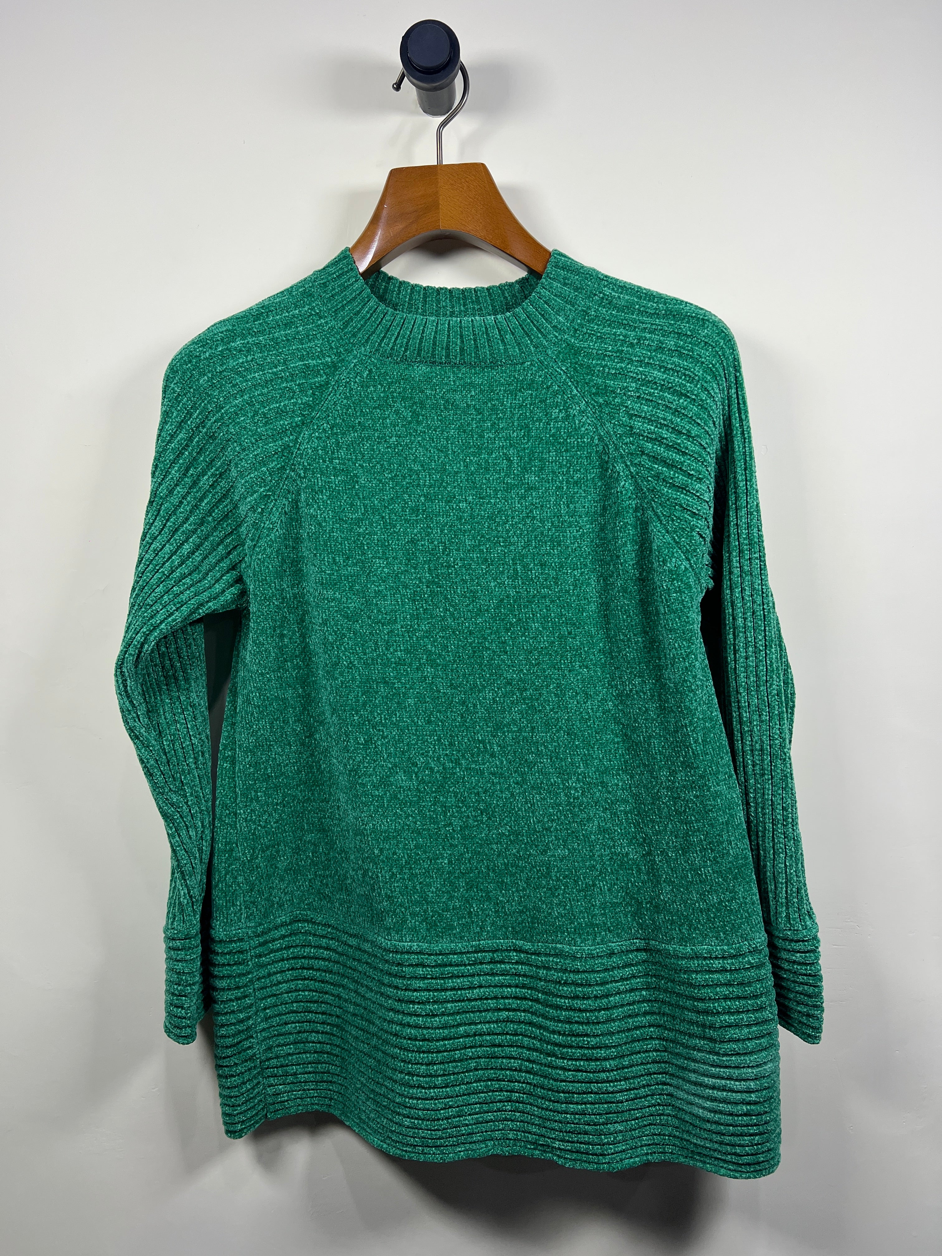 D & Co Velvet Sweater (Women) (Medium-Large)