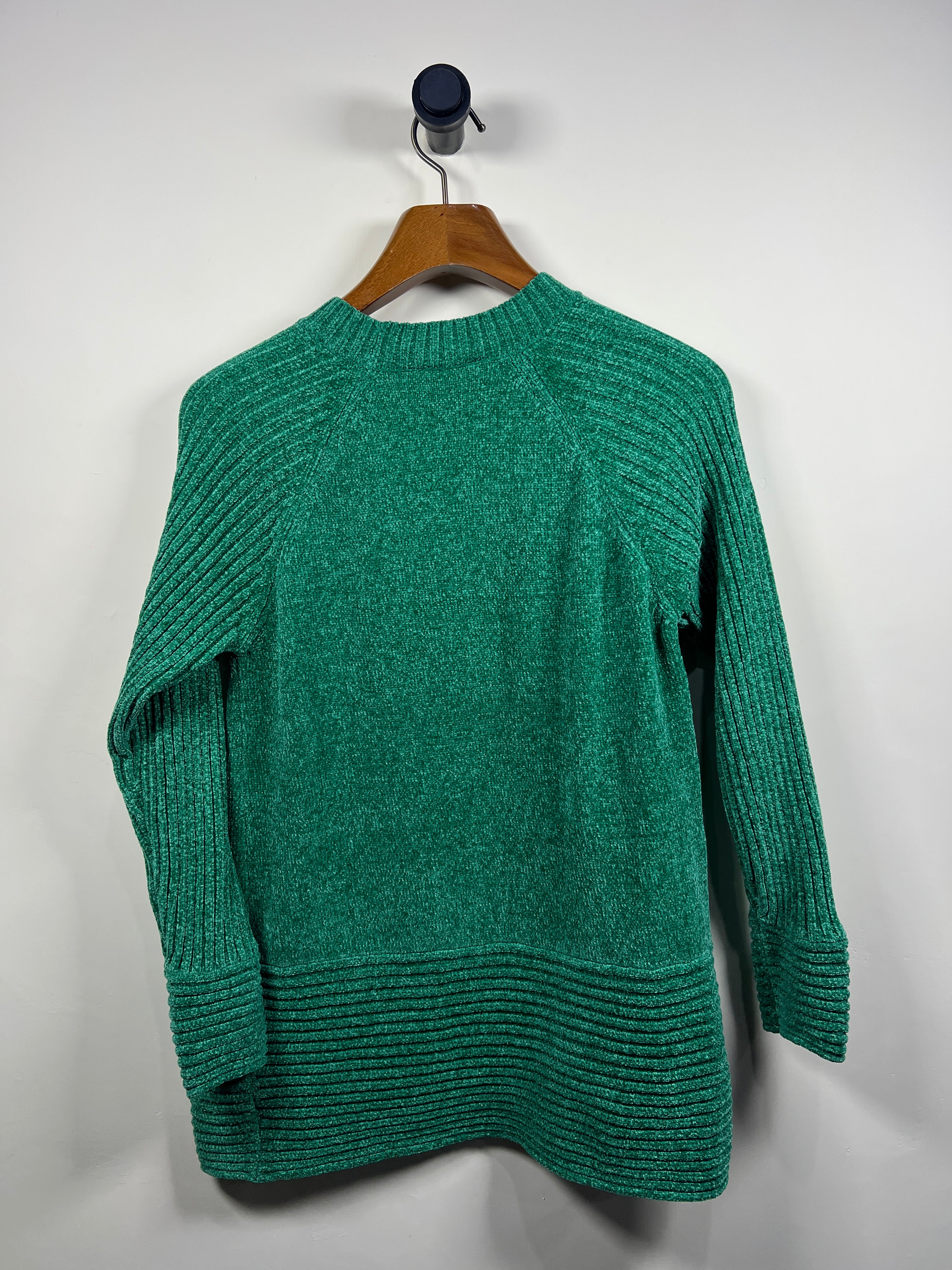 D & Co Velvet Sweater (Women) (Medium-Large)