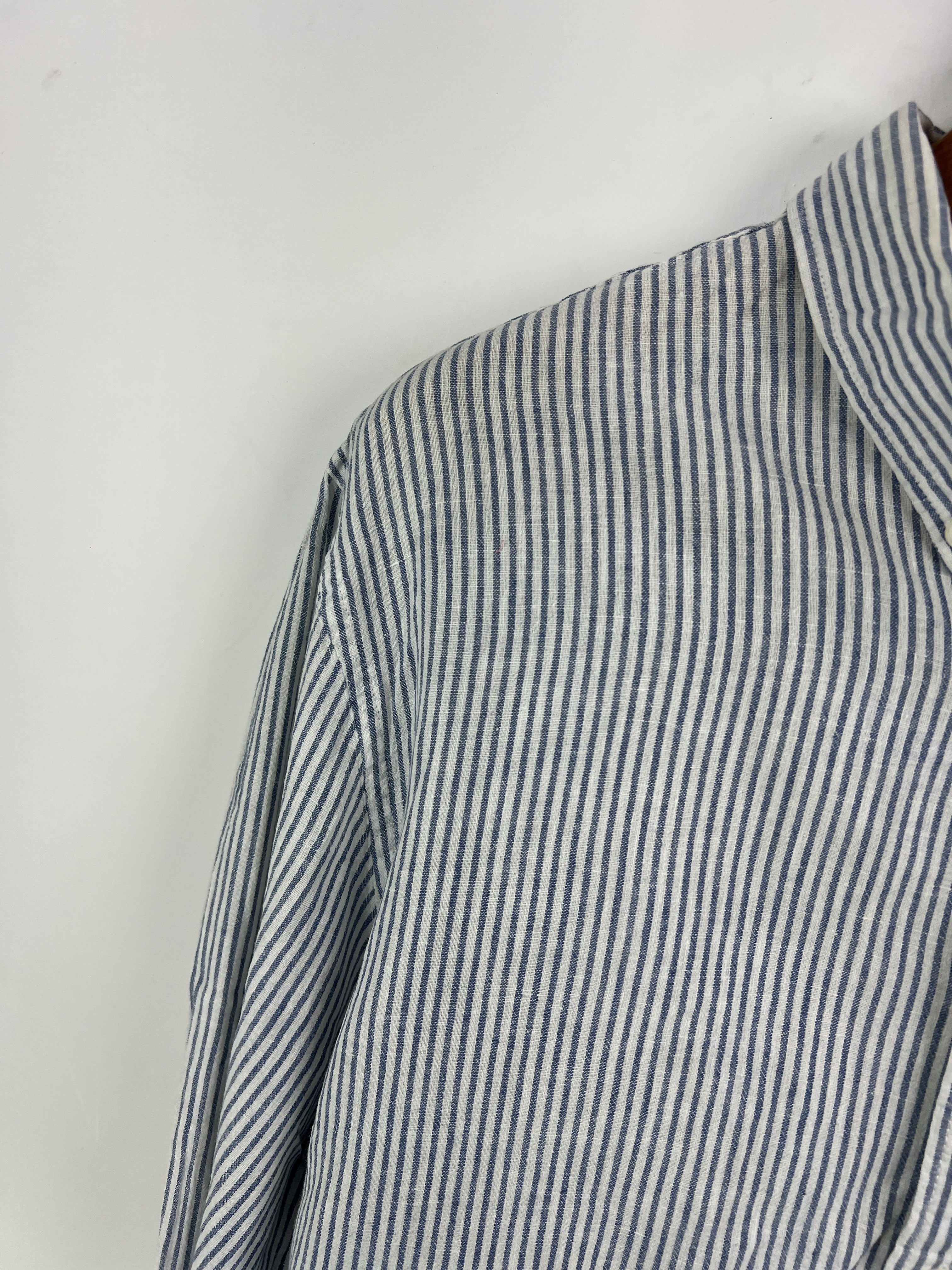 Top Ten Linen Shirt (Large)