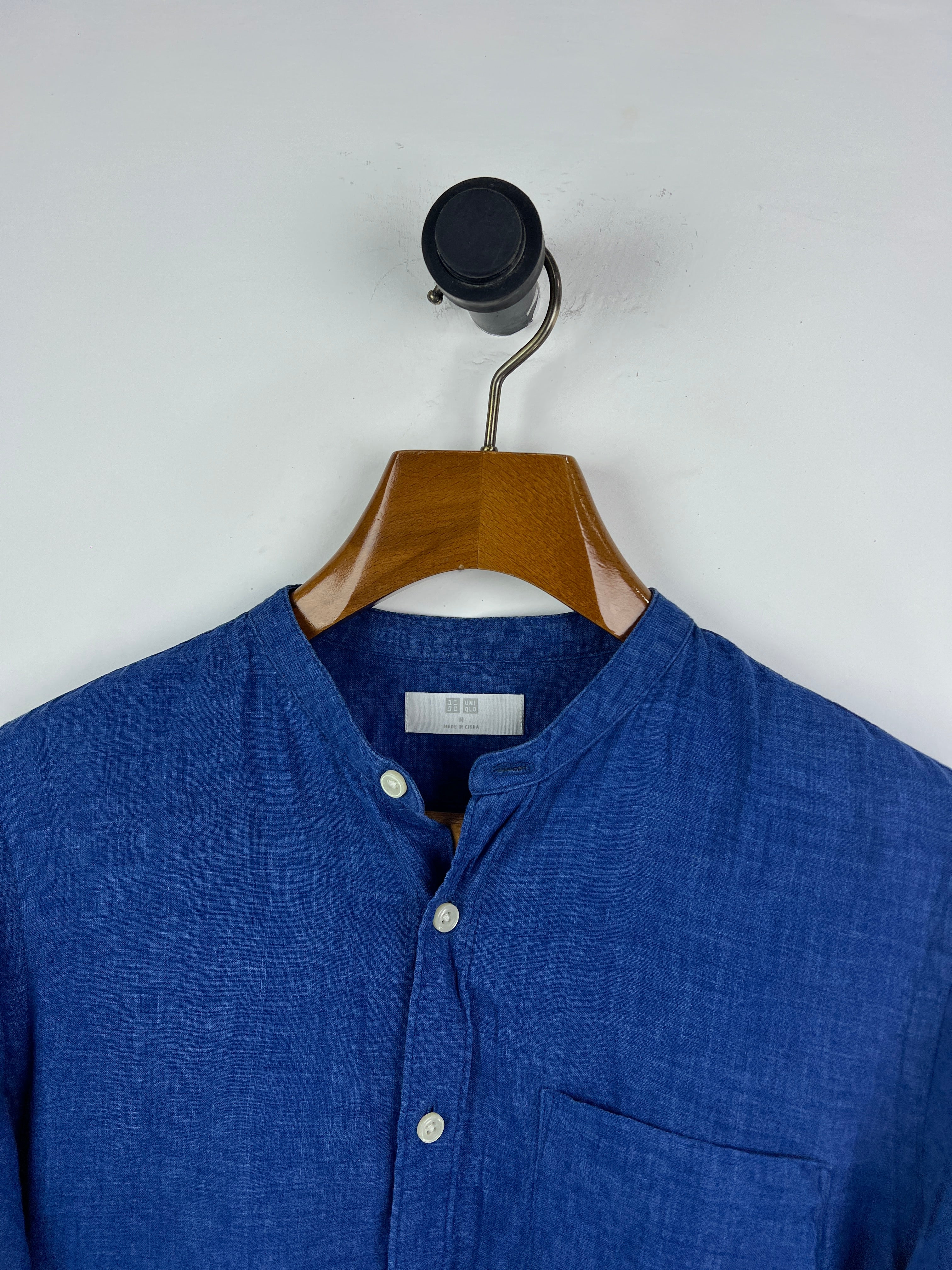 Uniqlo Linen Shirt (Small-Medium)