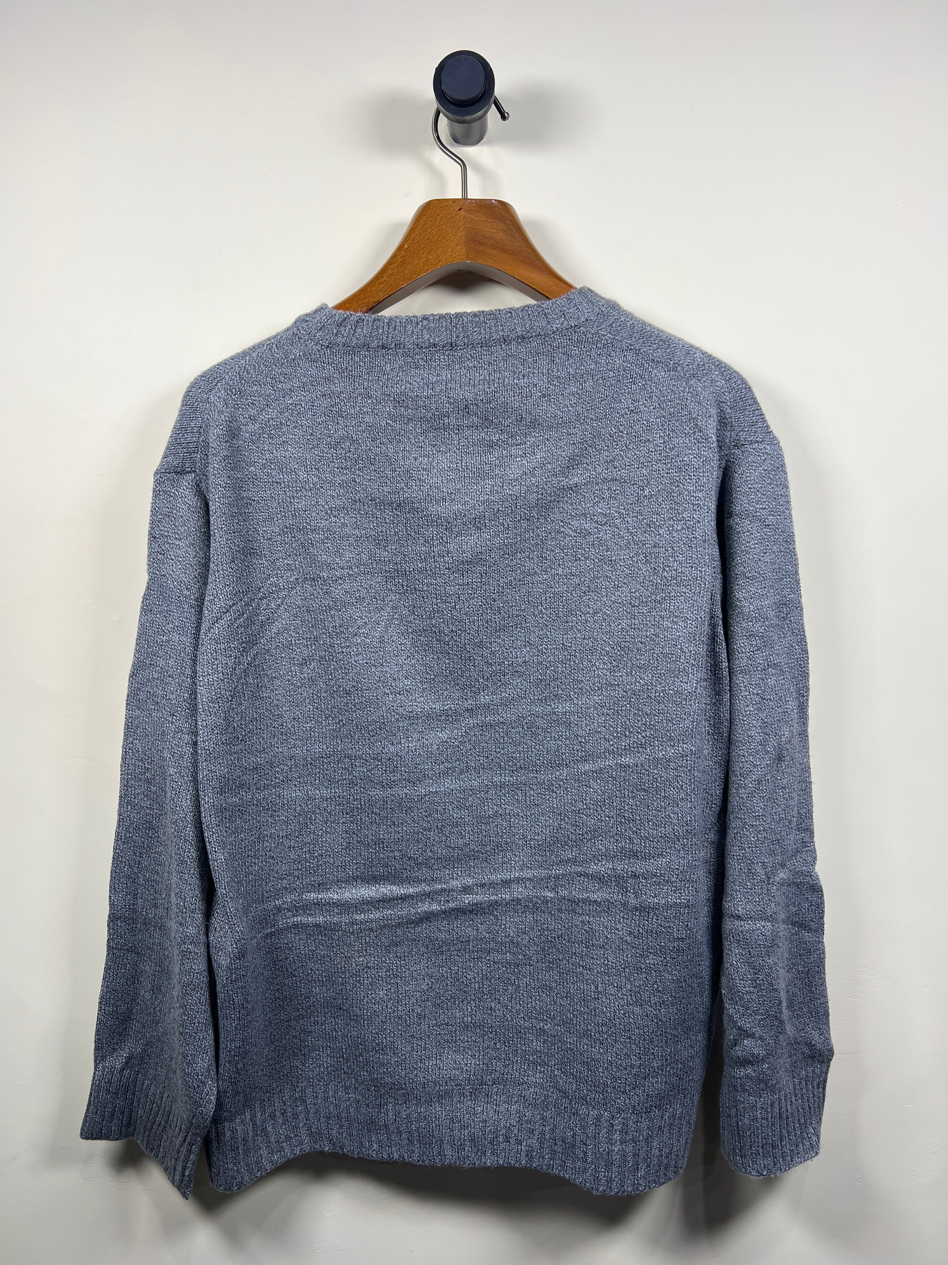 Manin Sweater (Large)