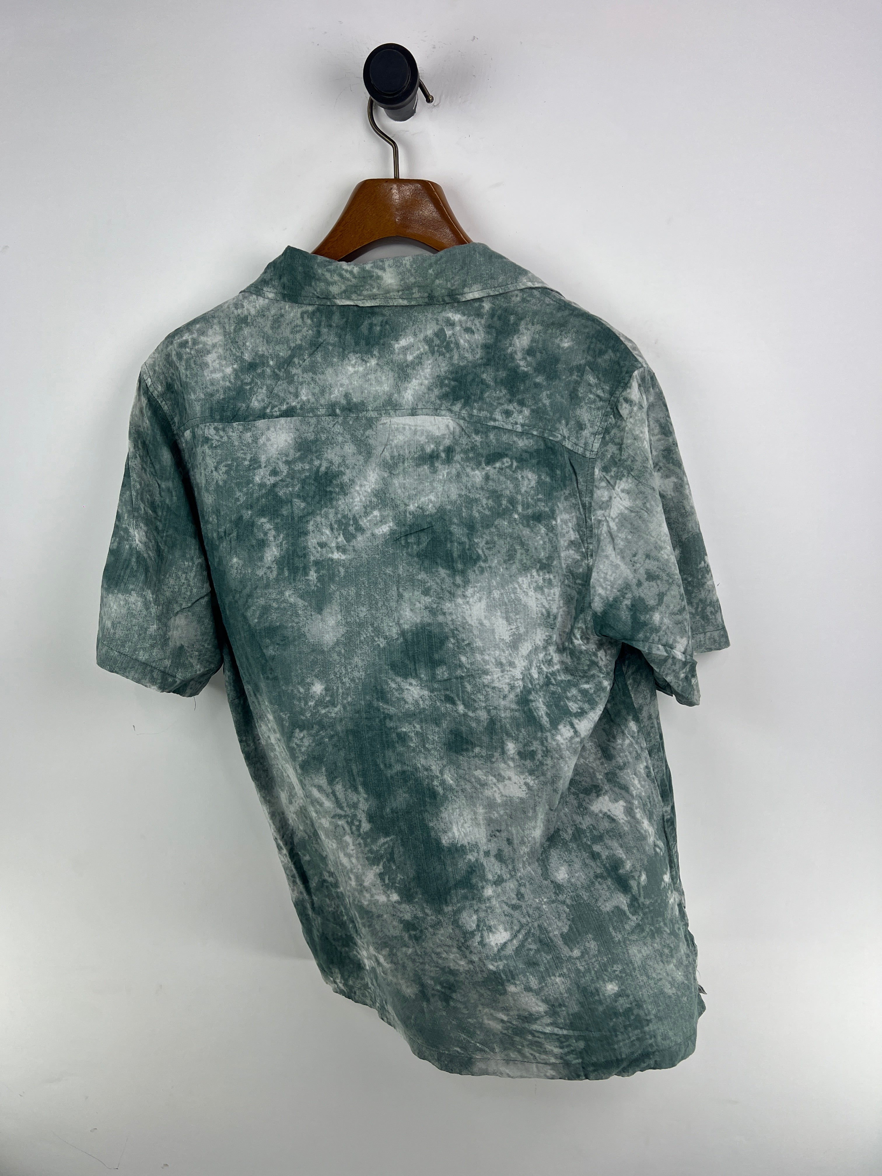 City Linen Shirt (Medium)
