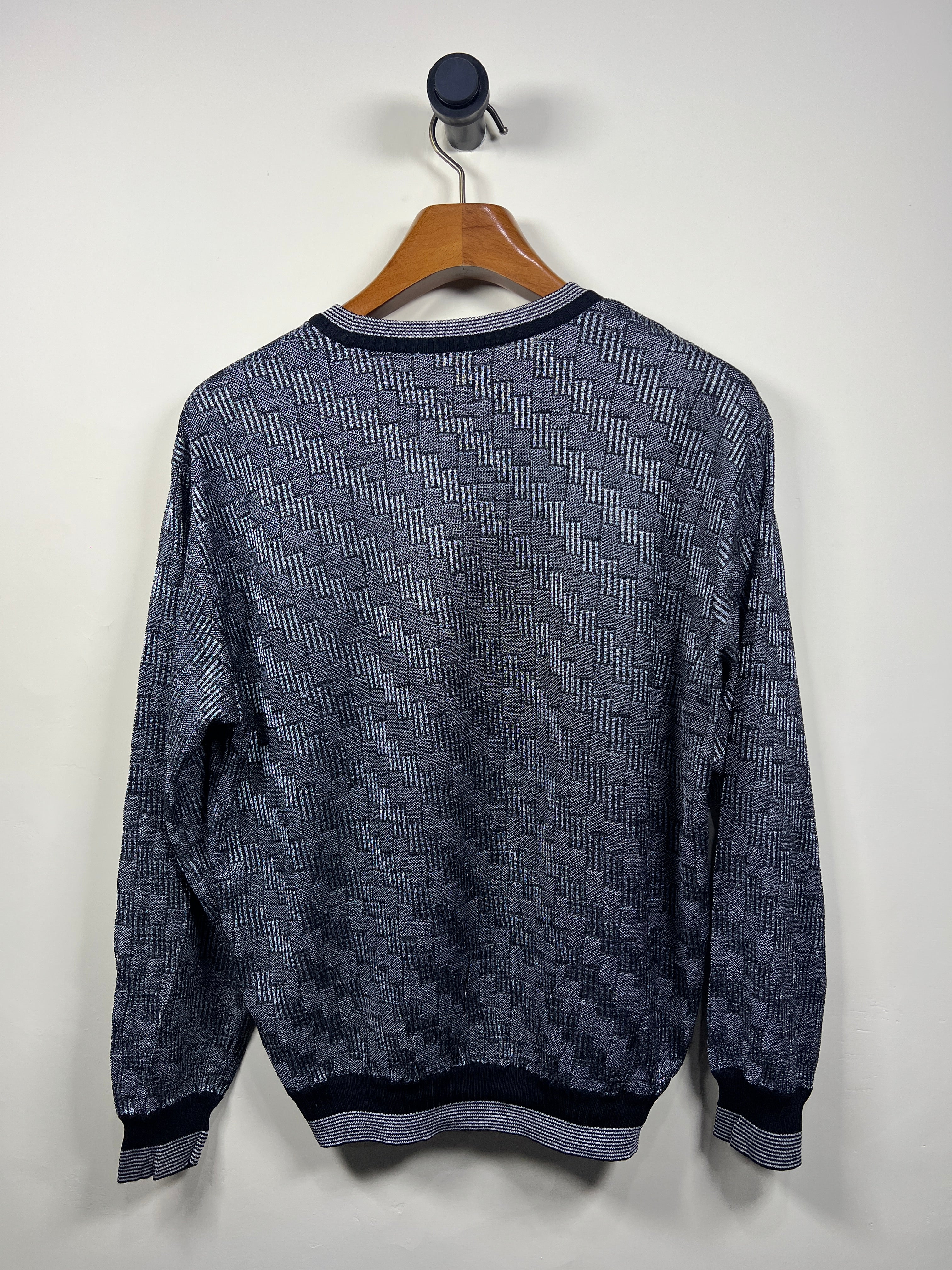 Sweater (Medium-Large)