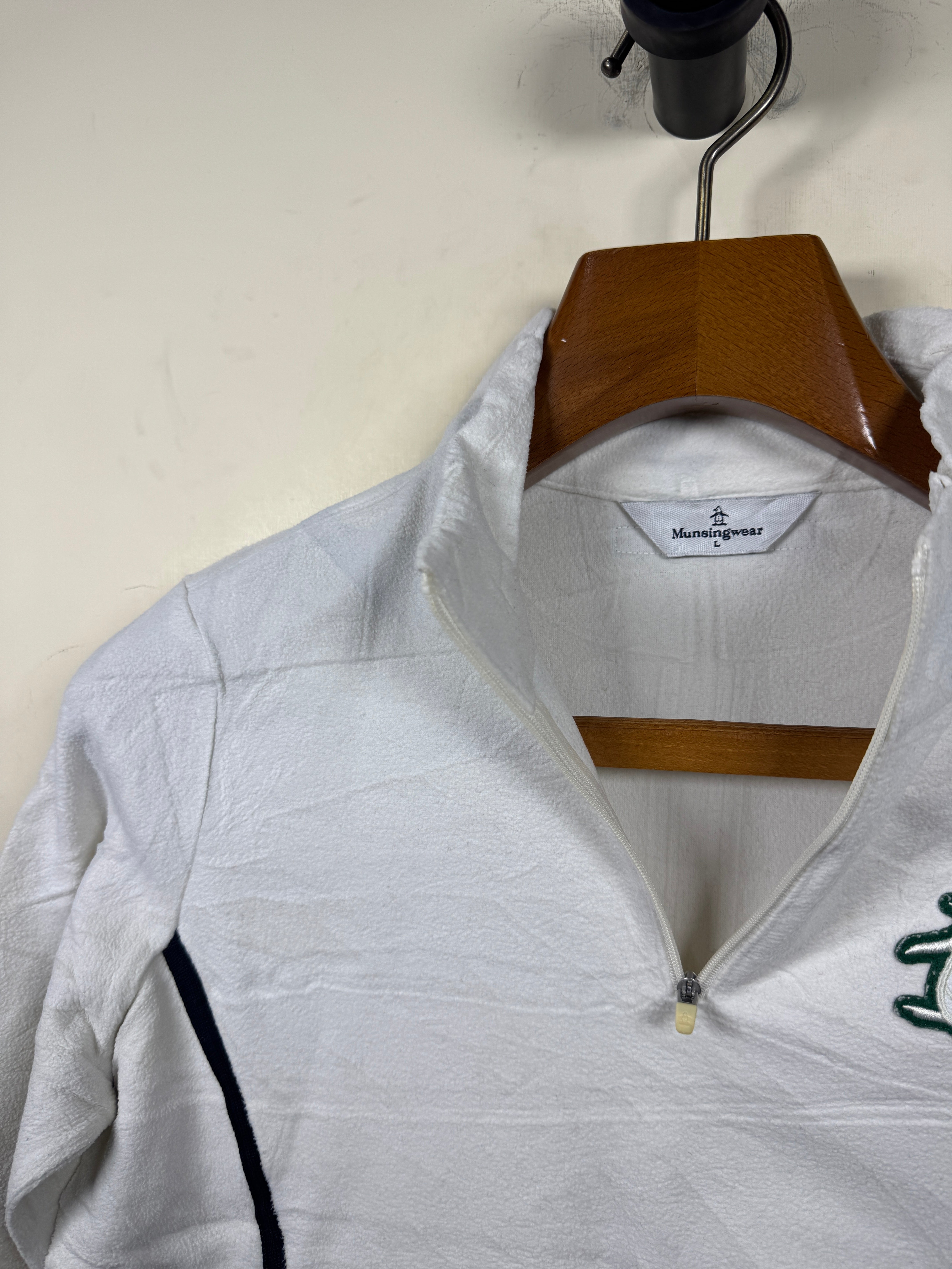Munsingwear Fleece Quarter Zipper (Women) (Small-Medium)