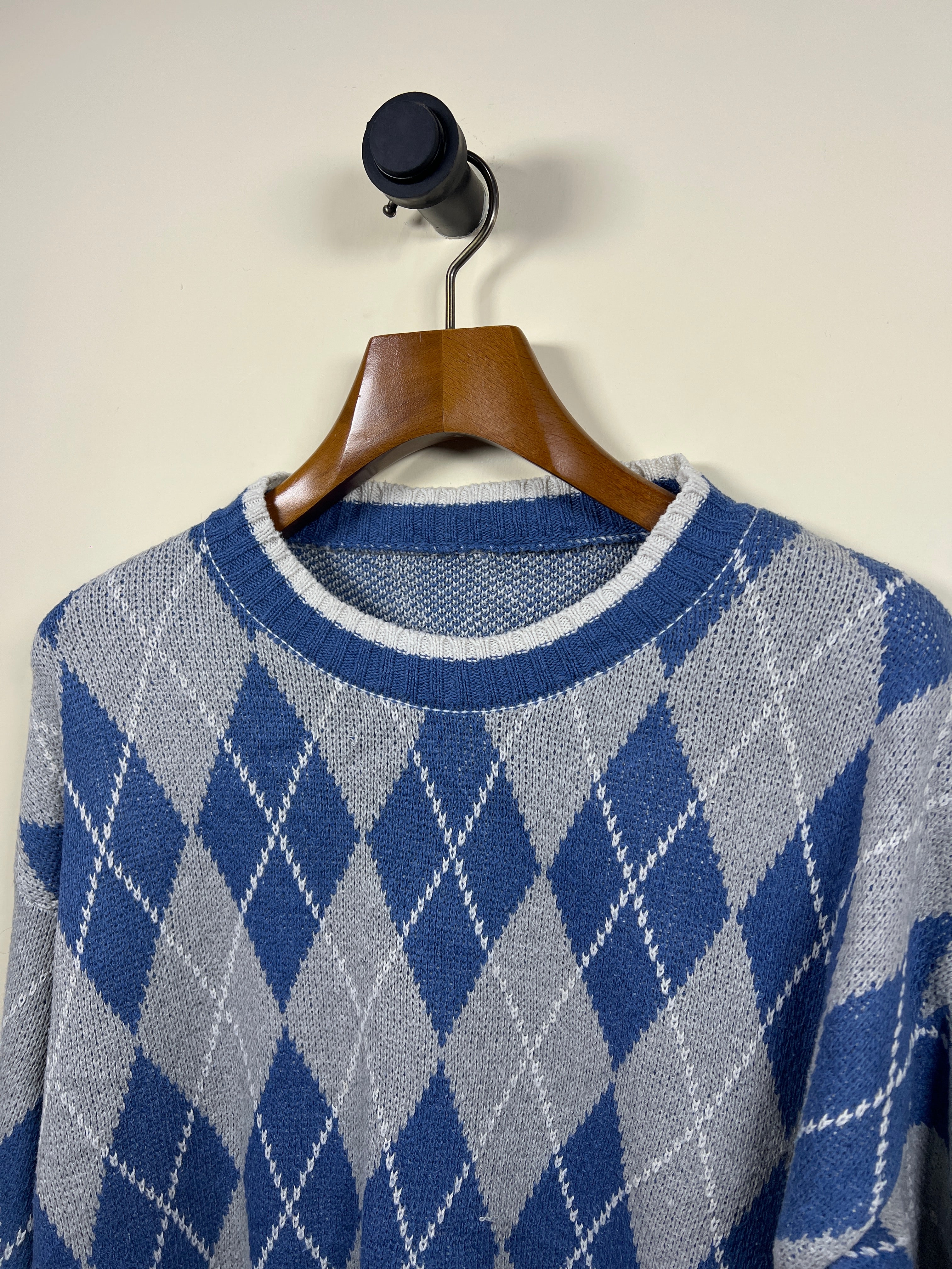 Sweater (Women) (X-Large)