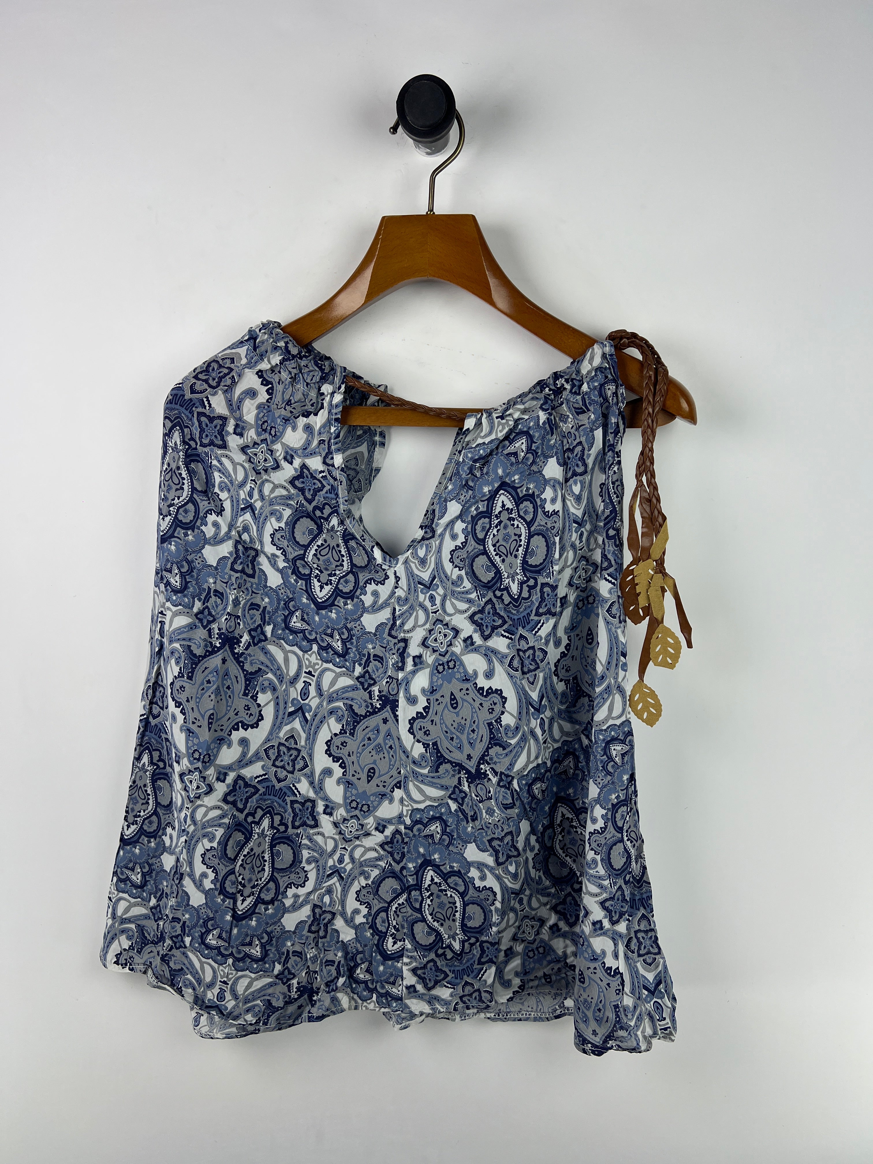 Tank Top (Women) (Medium-Large)