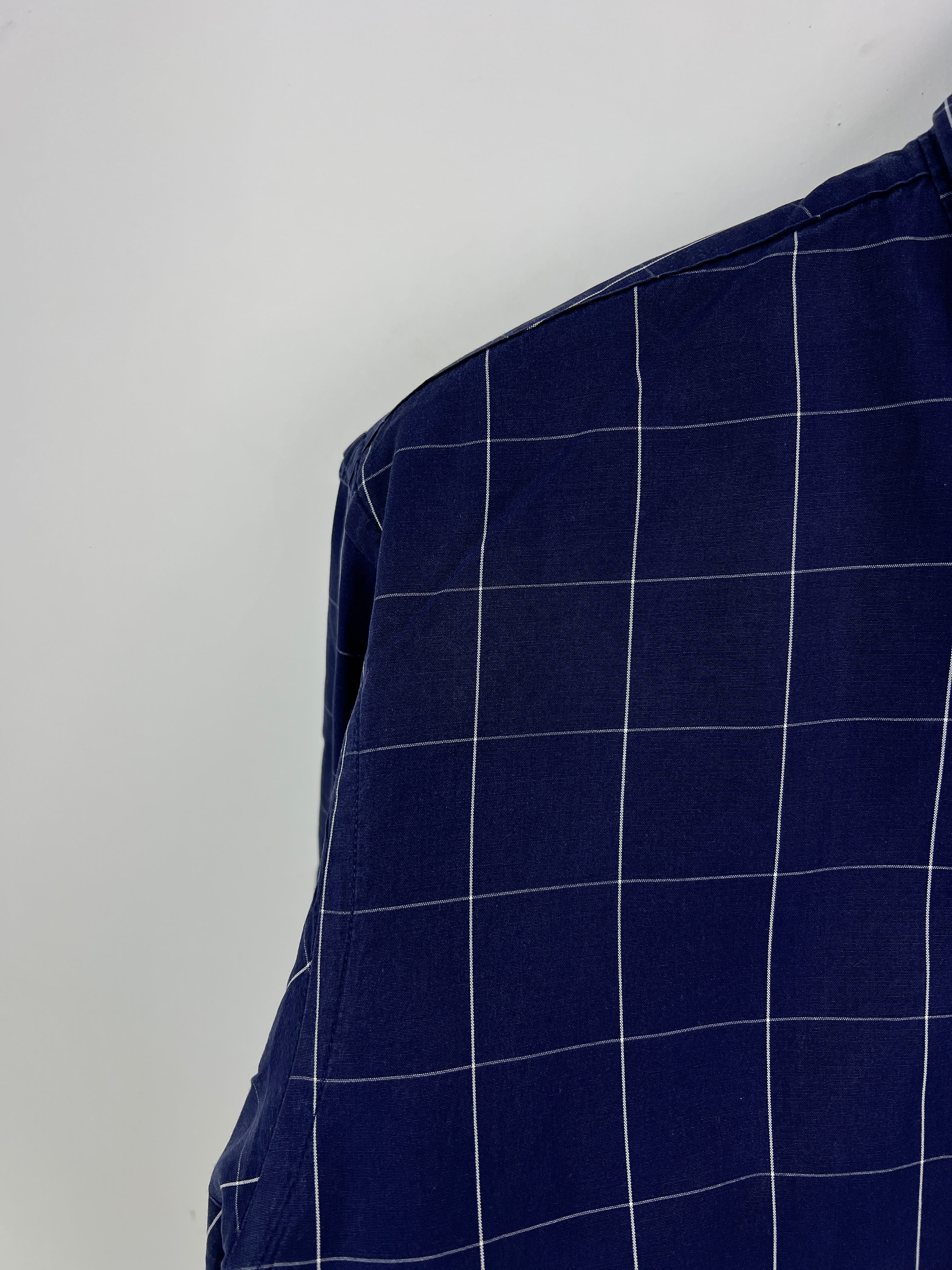 Tommy Hilfiger Shirt (Large)
