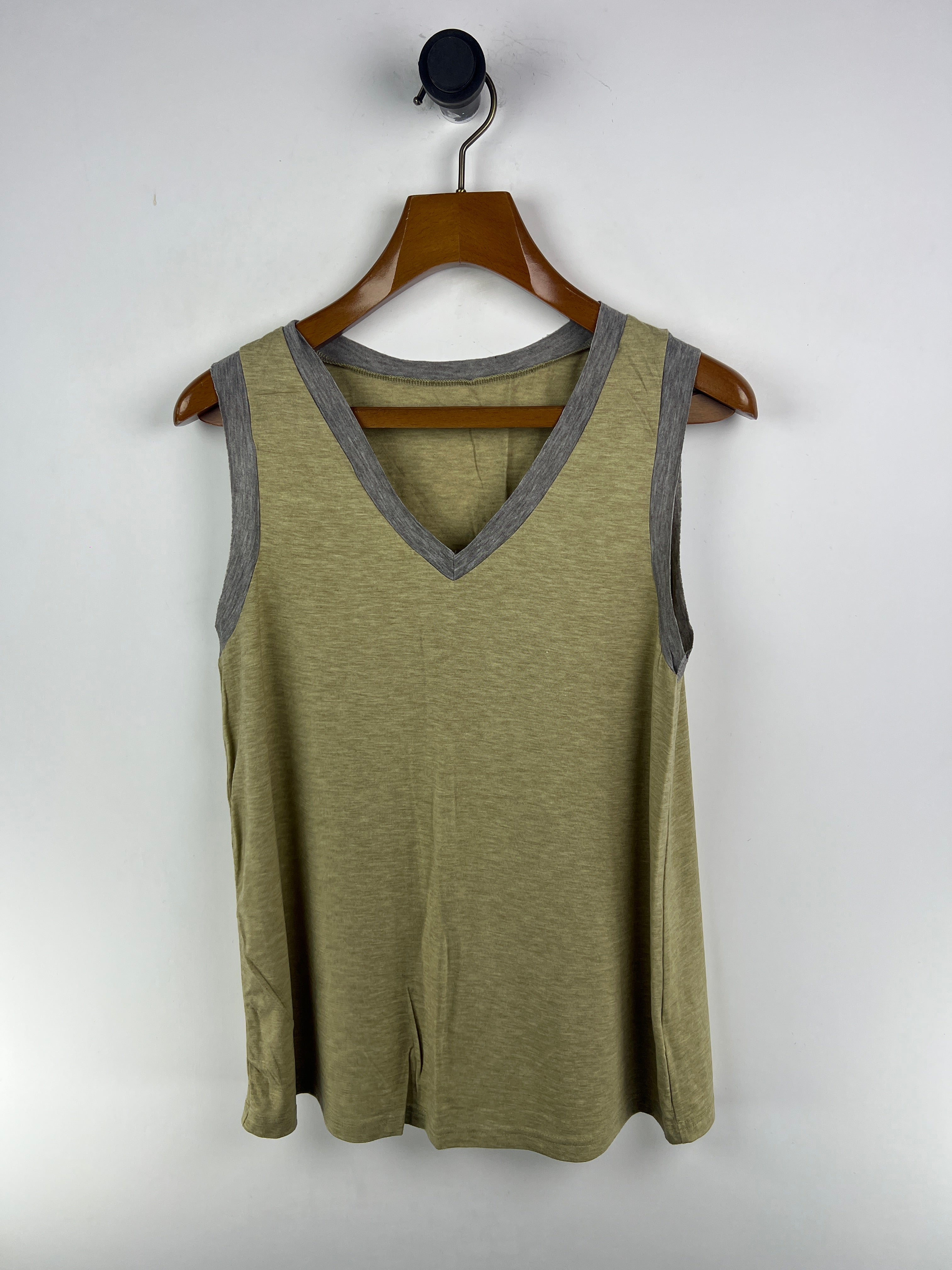 Tank Top (Women) (Large/X-Large)