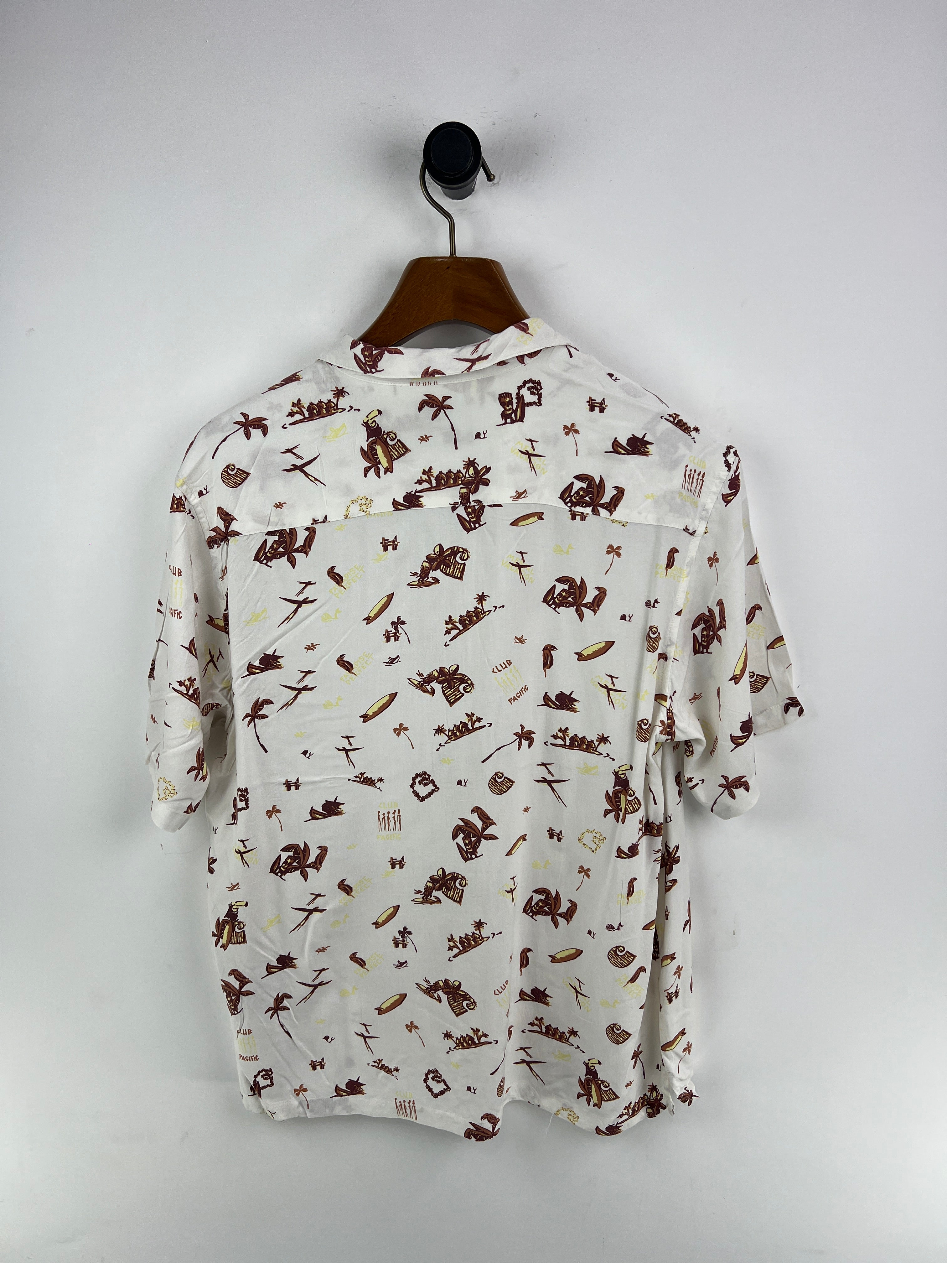 Carhartt Shirt (Medium)