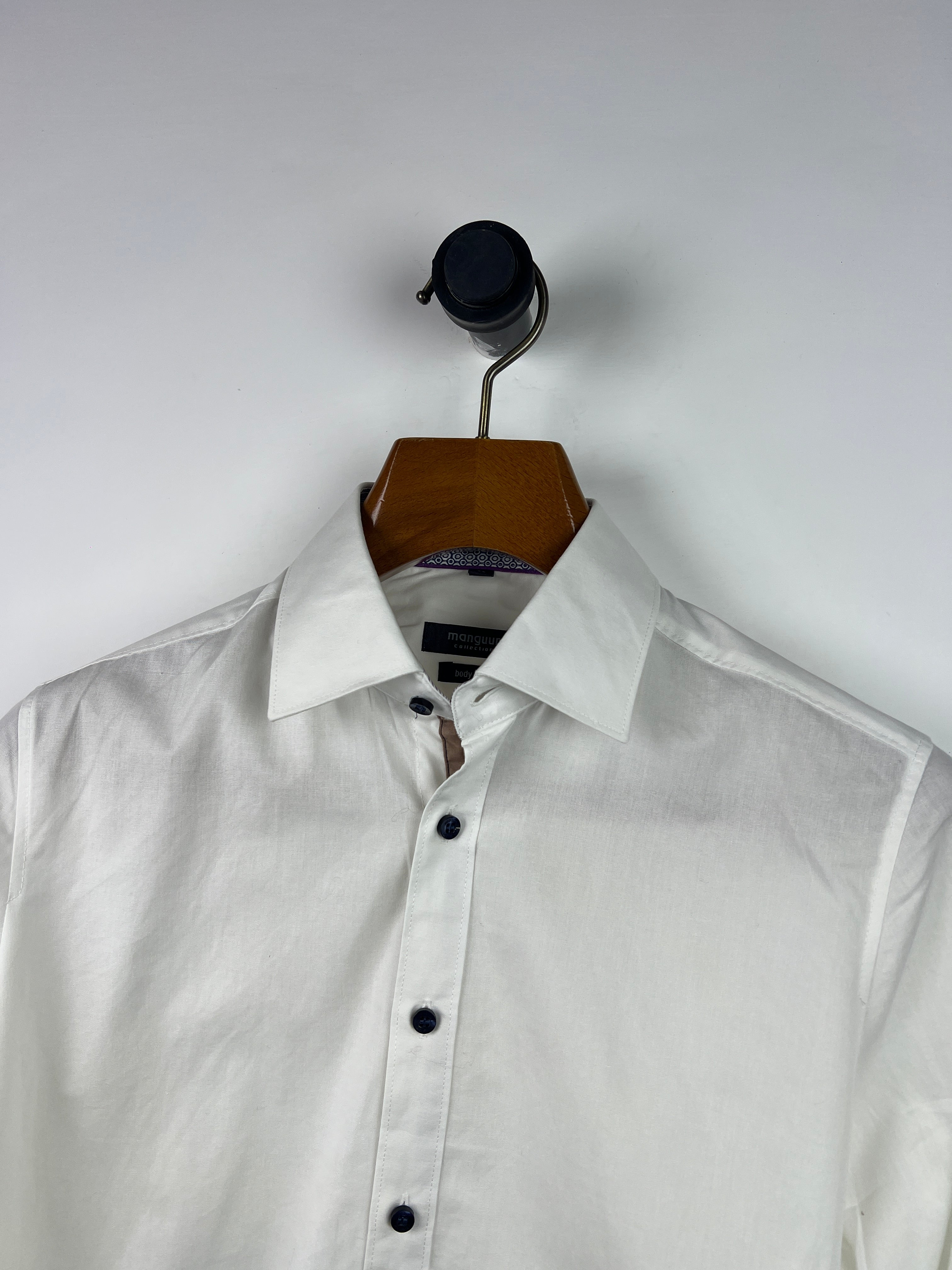 Manguun Shirt (Small)