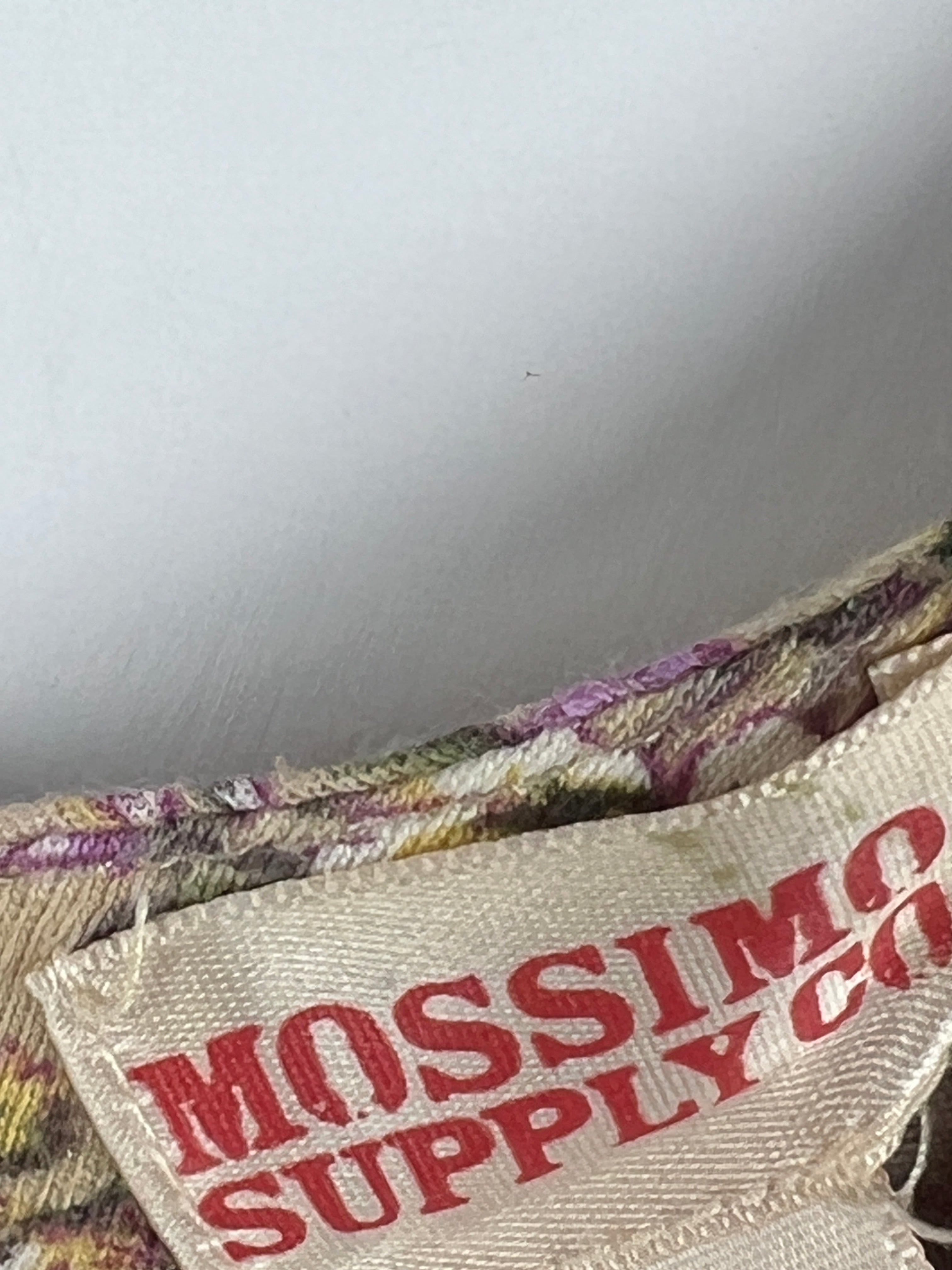 Mossimo Blouse (Women) (Medium-Large)
