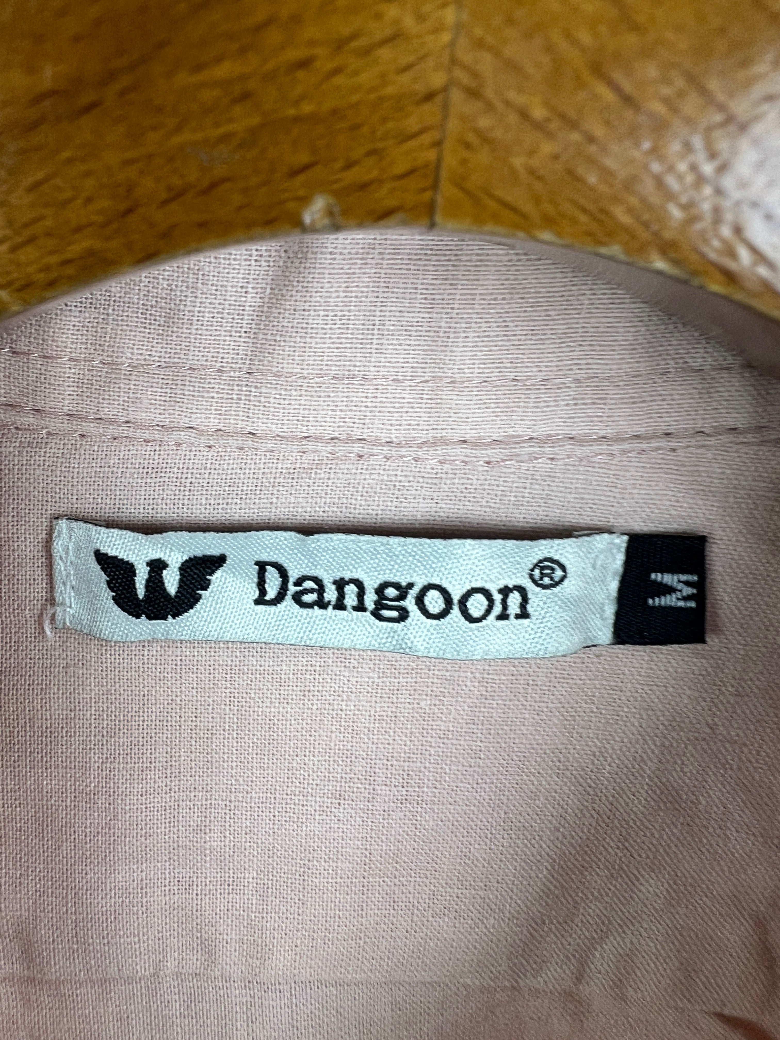 Dangoon Linen Shirt (Small)