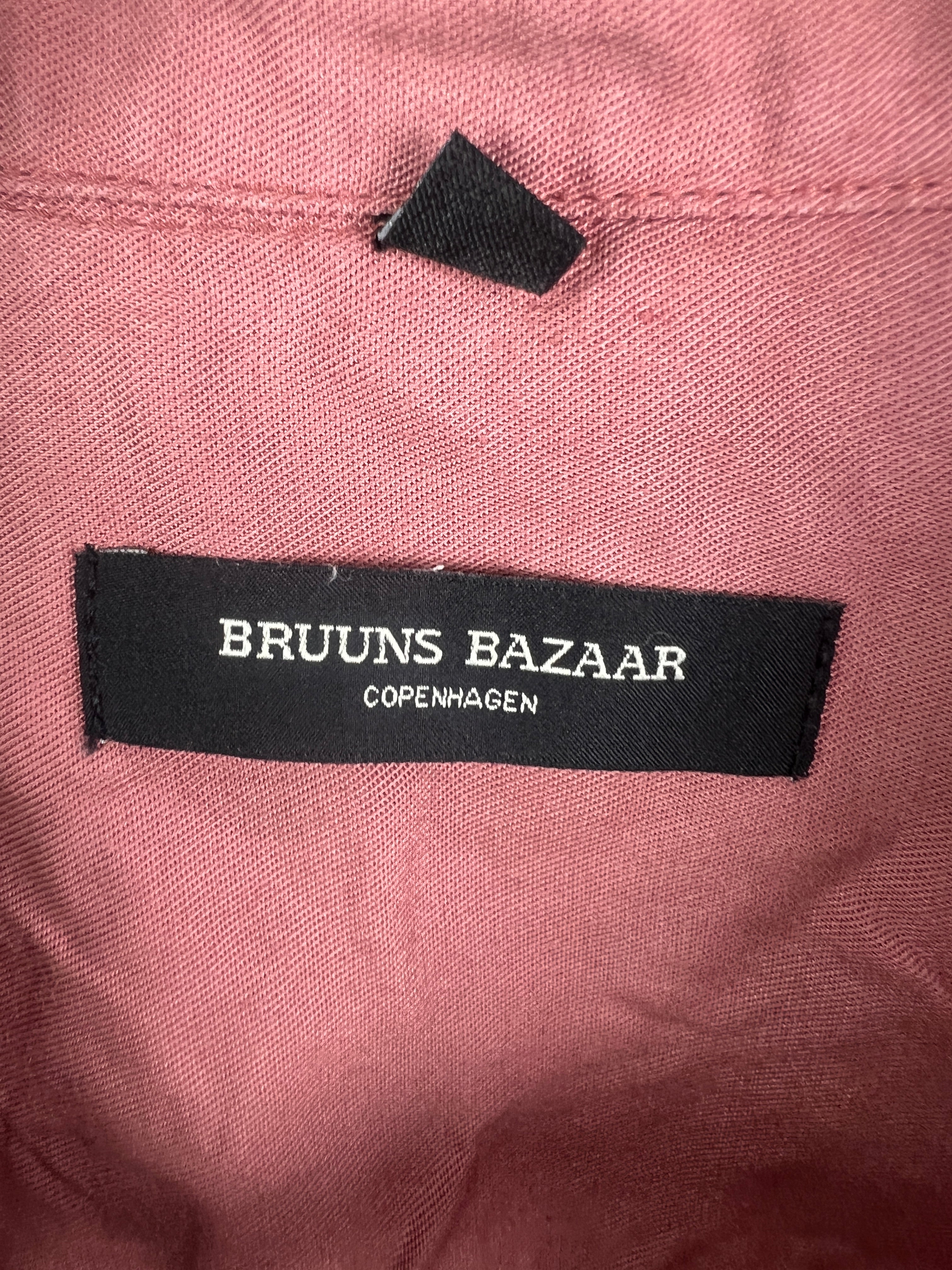 Bruuns Linen Shirt (Large)