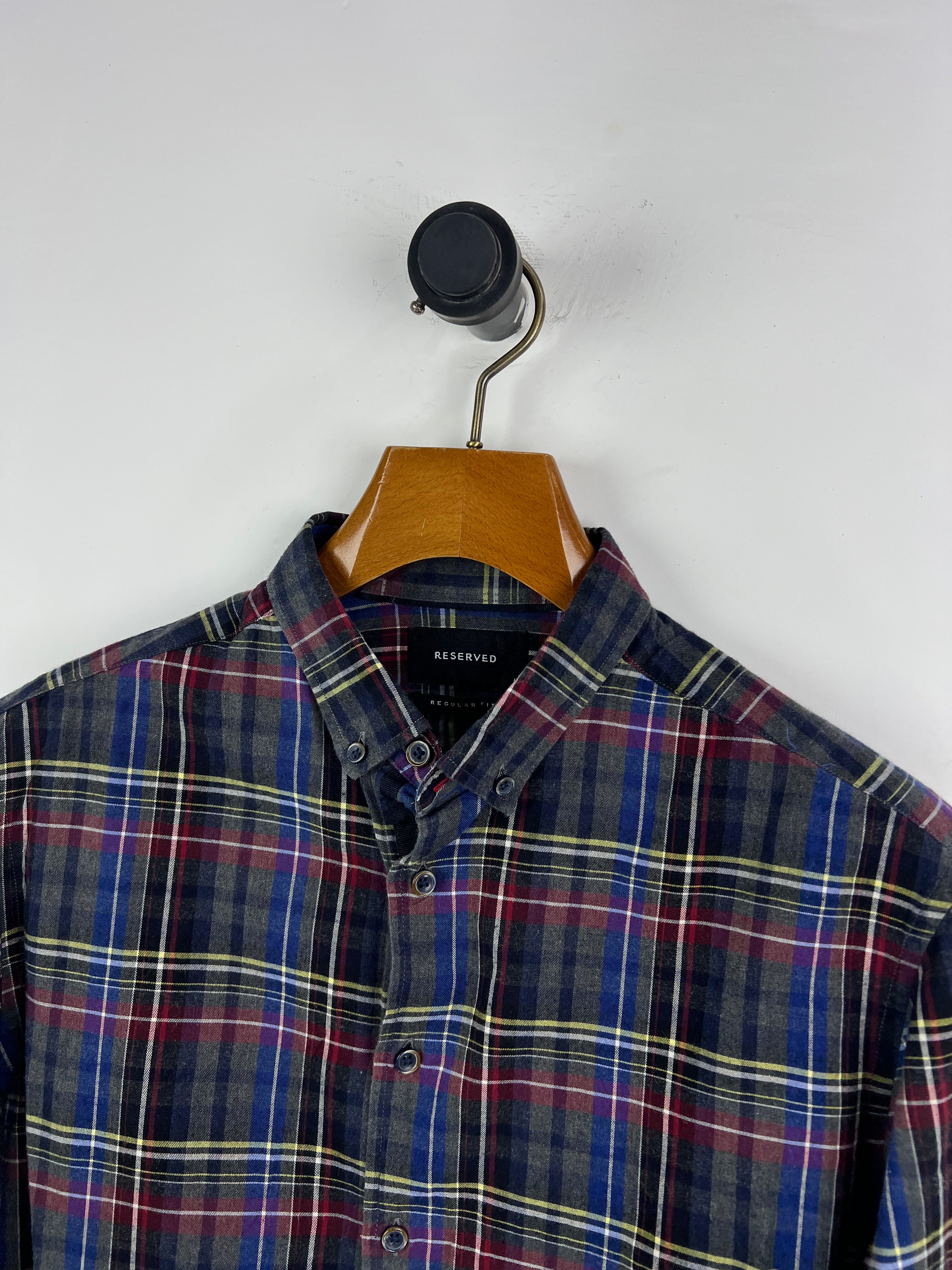 Reserved Linen Shirt (Small-Medium)