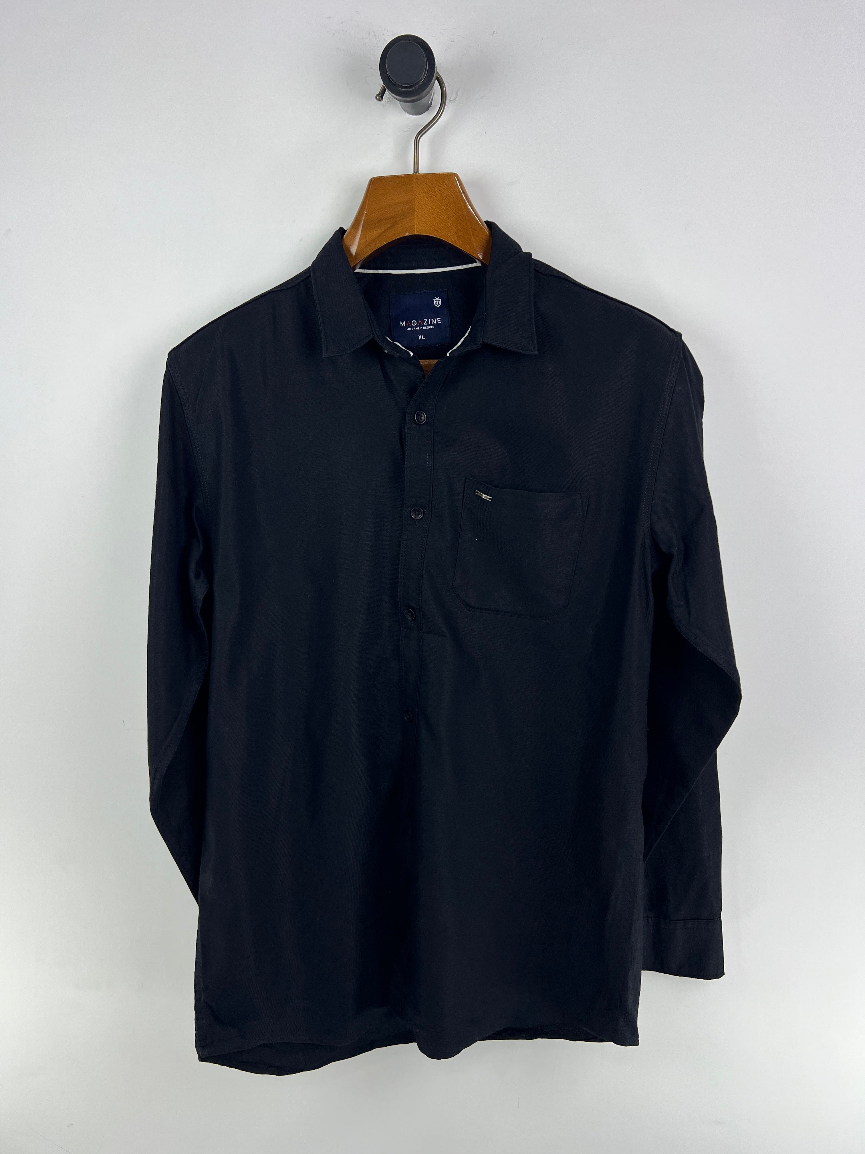 Magazine Linen Shirt (Small)
