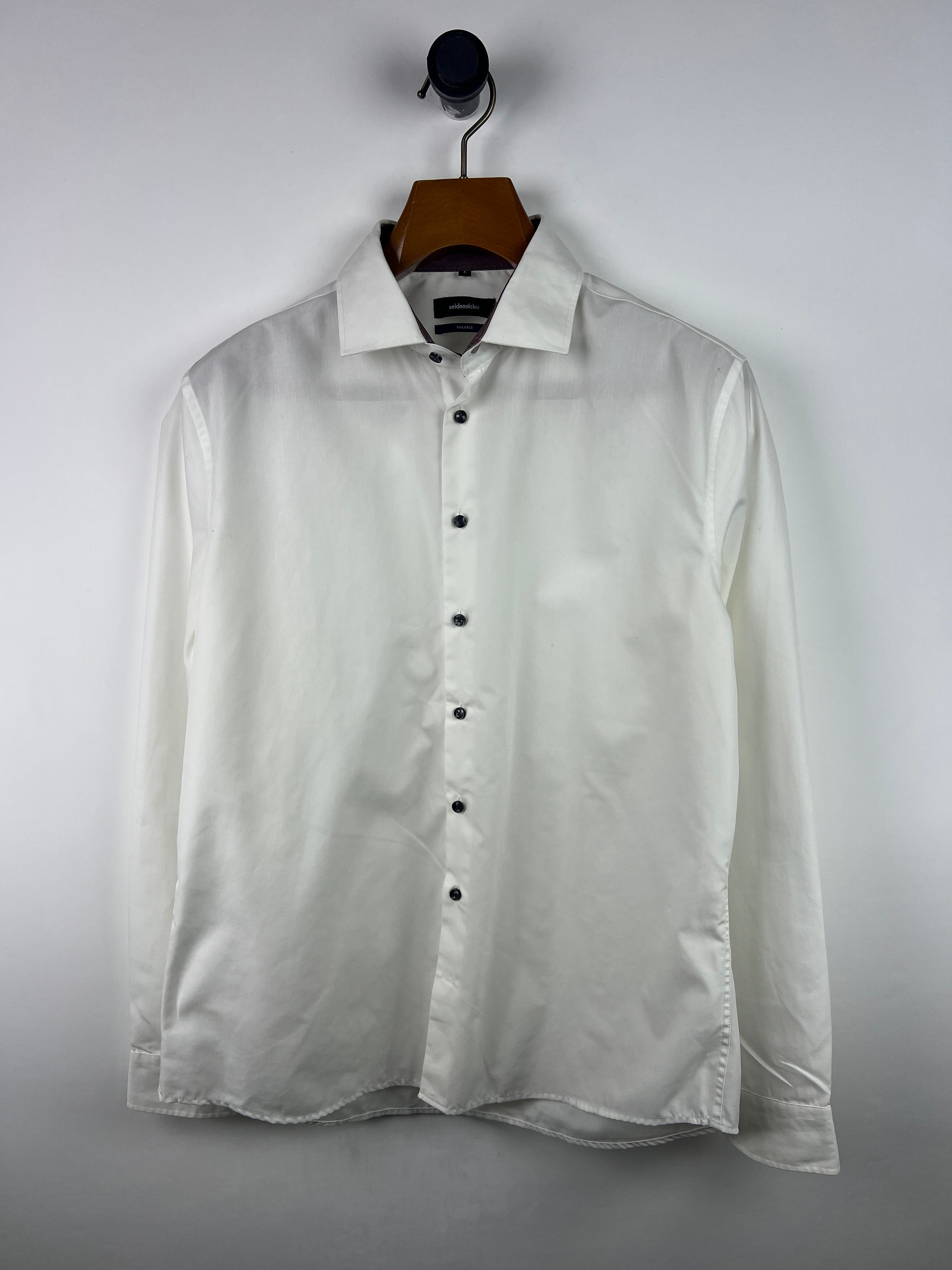 Seiden Shirt (Large)