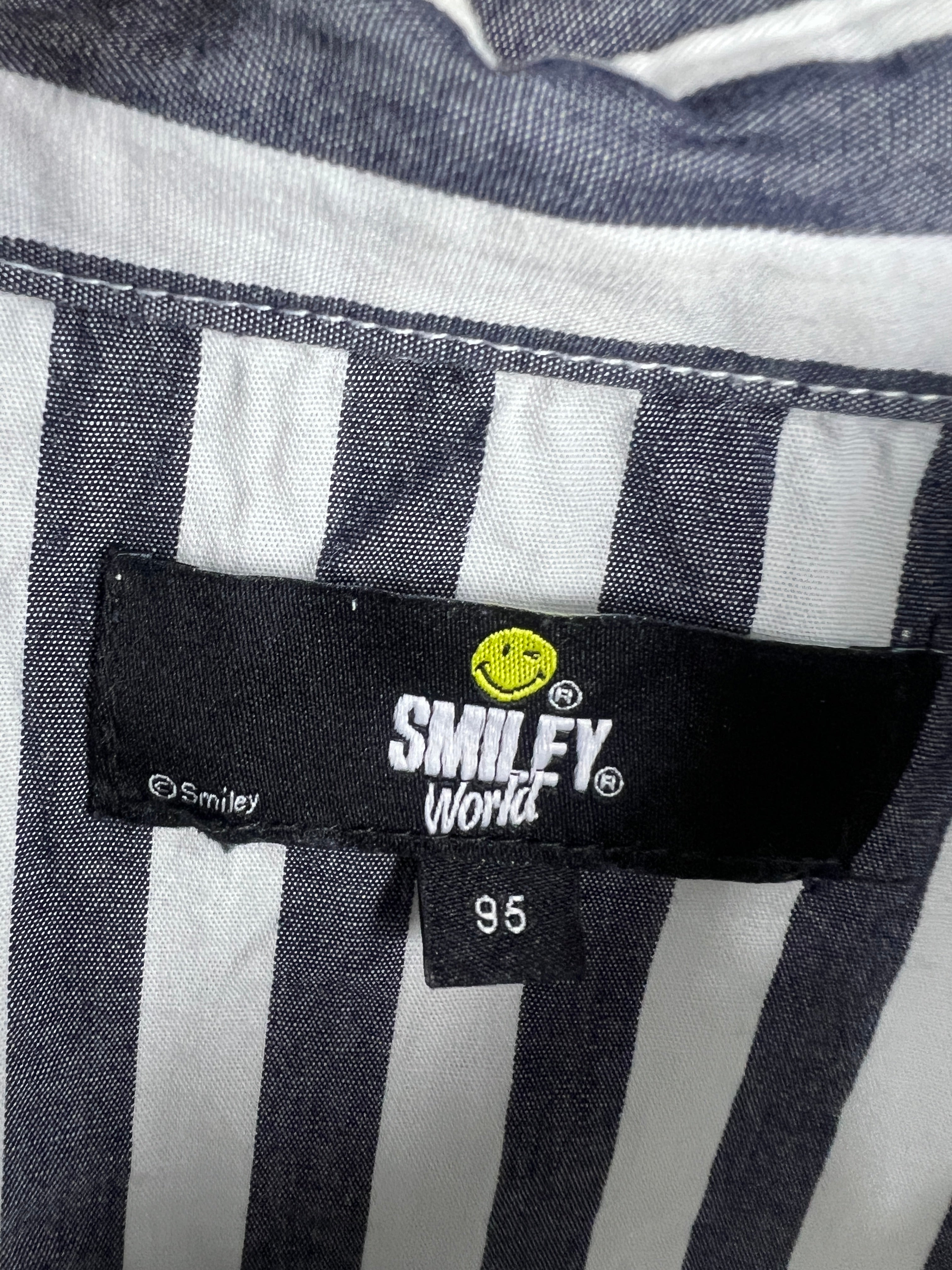 Smiley Linen Shirt (Medium-Large)