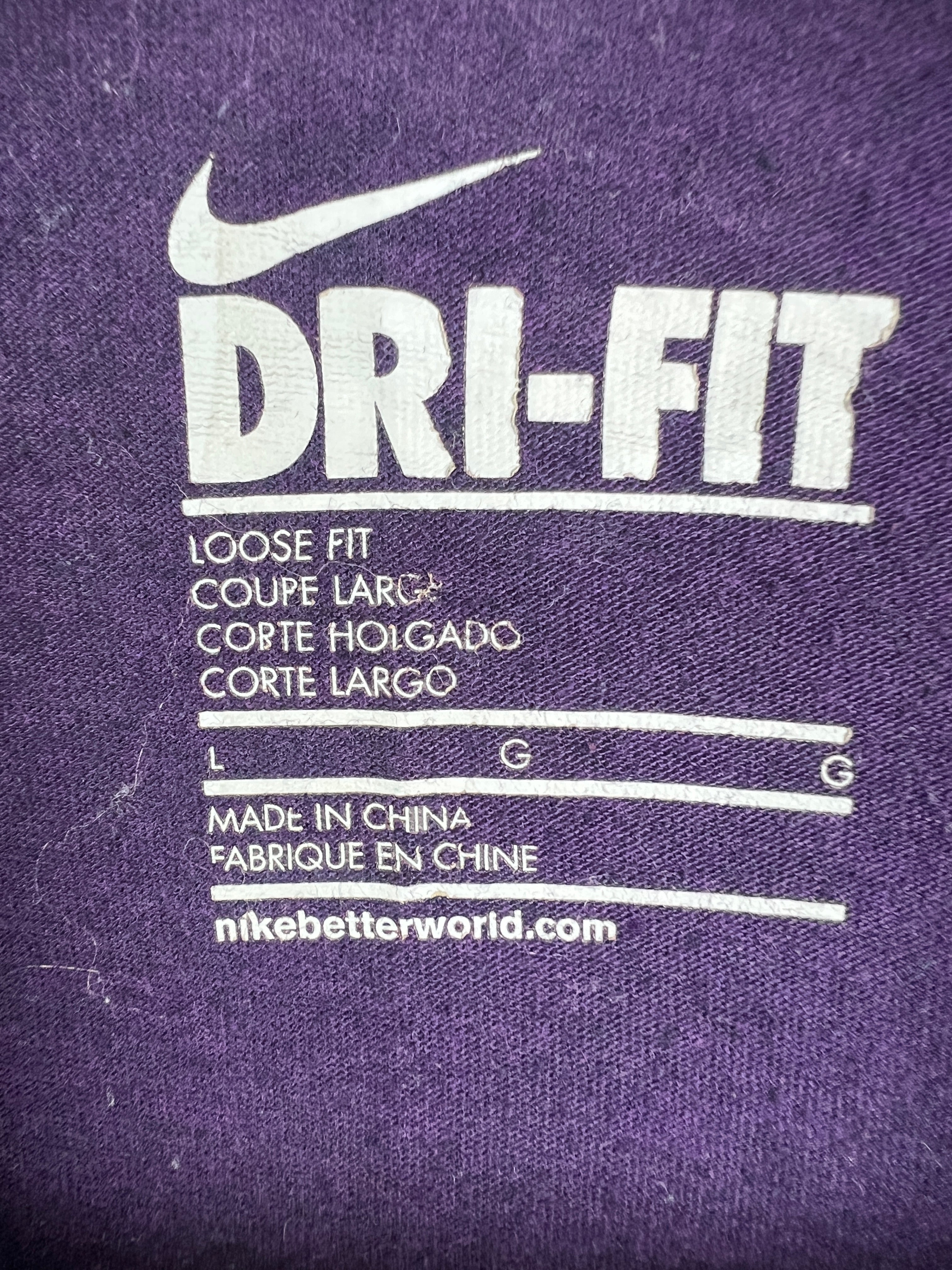 Nike T-Shirt (Women) (Medium-Large)