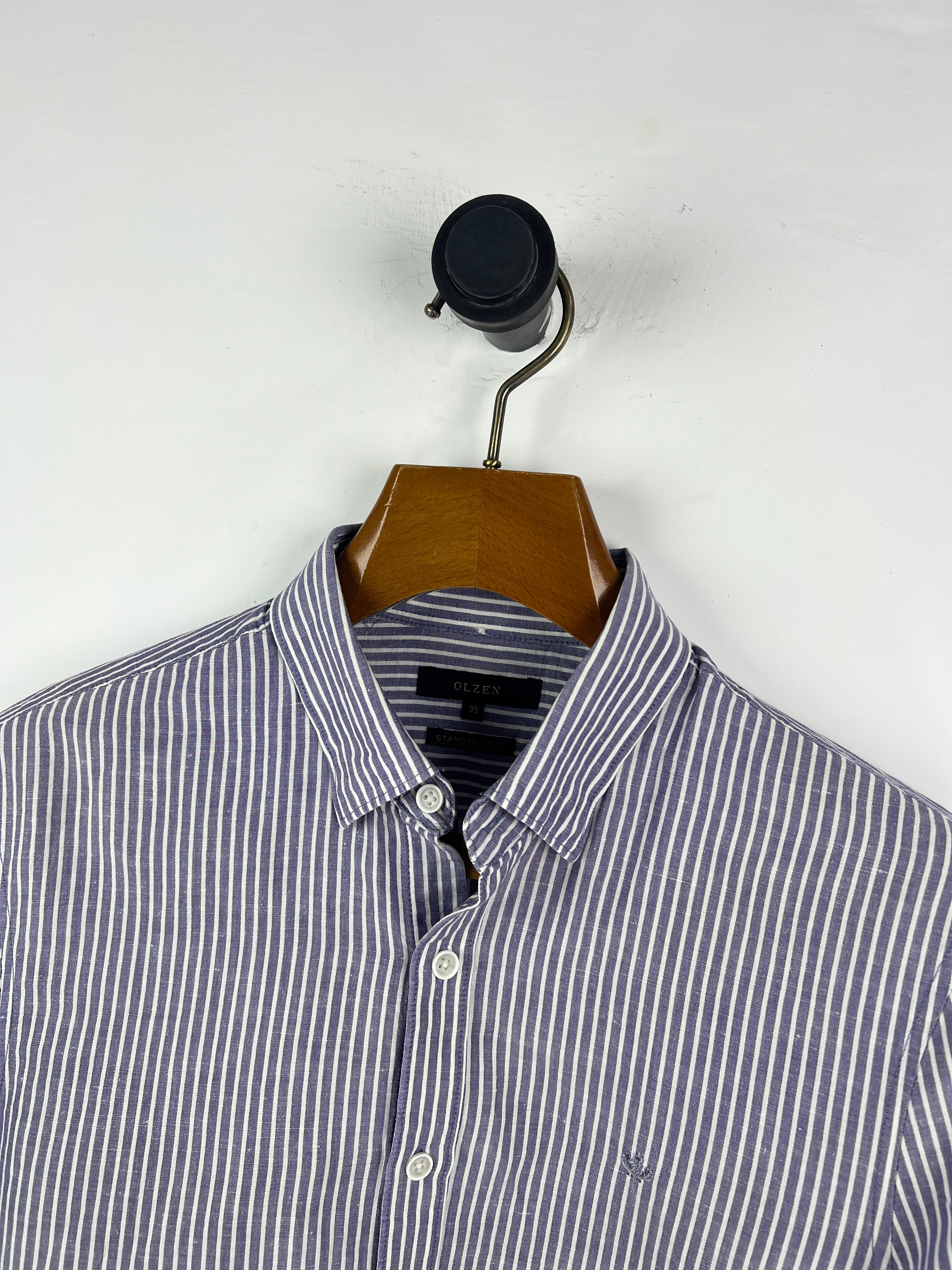 Olzen Linen Shirt (Small)