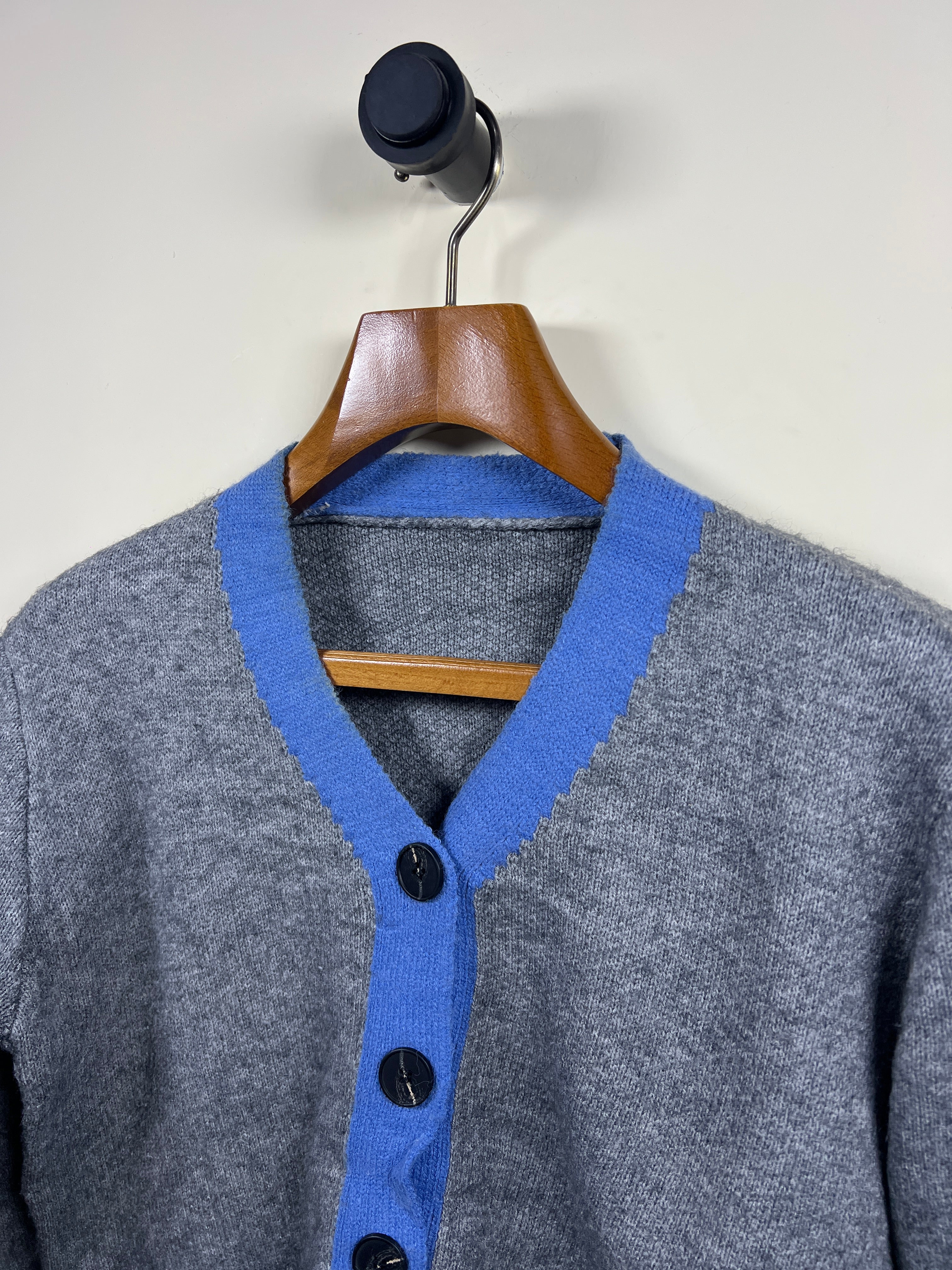 Buttoned Sweater (Women) (Medium)