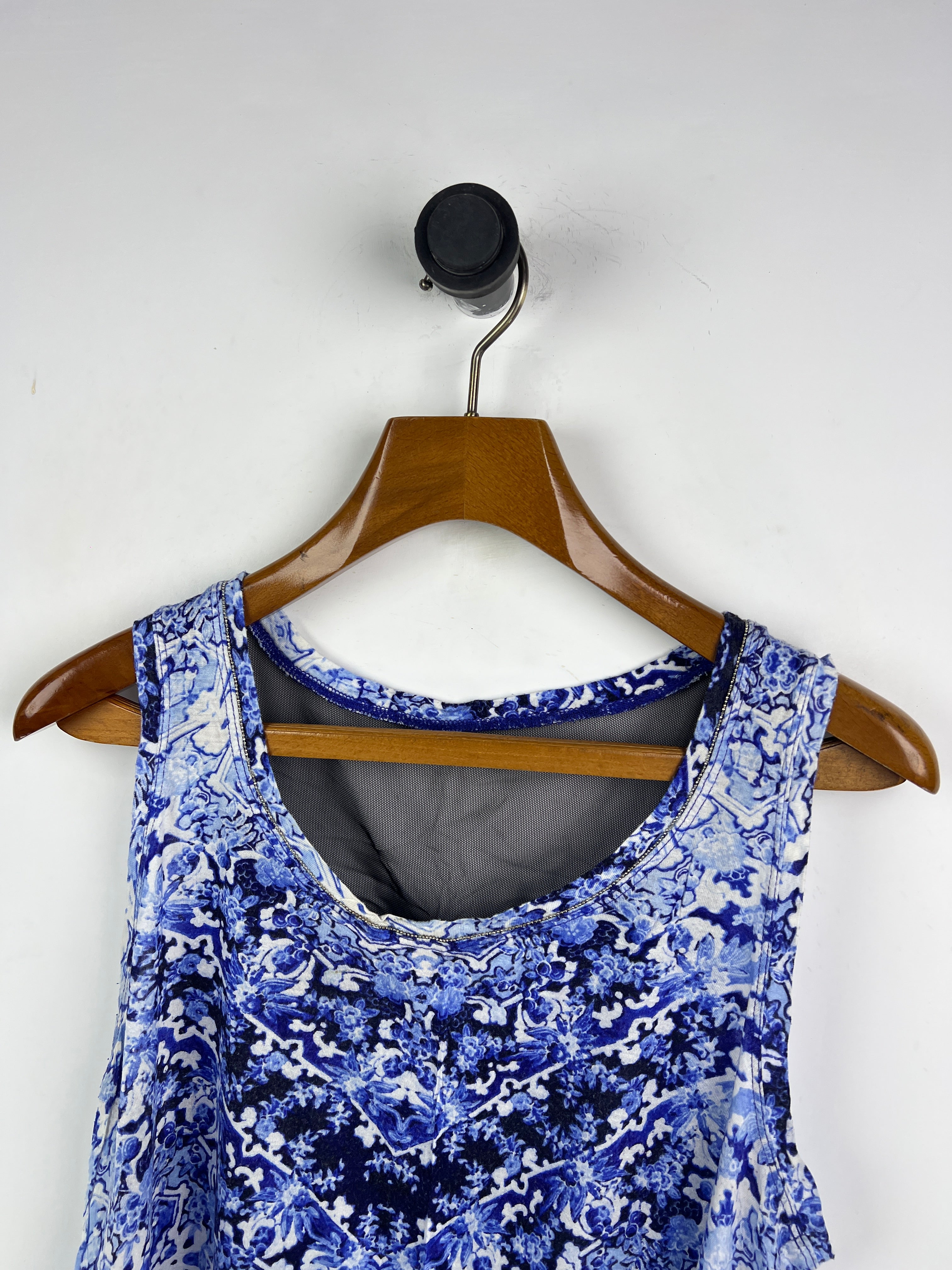 Tank Top (Women) (Medium-Large)