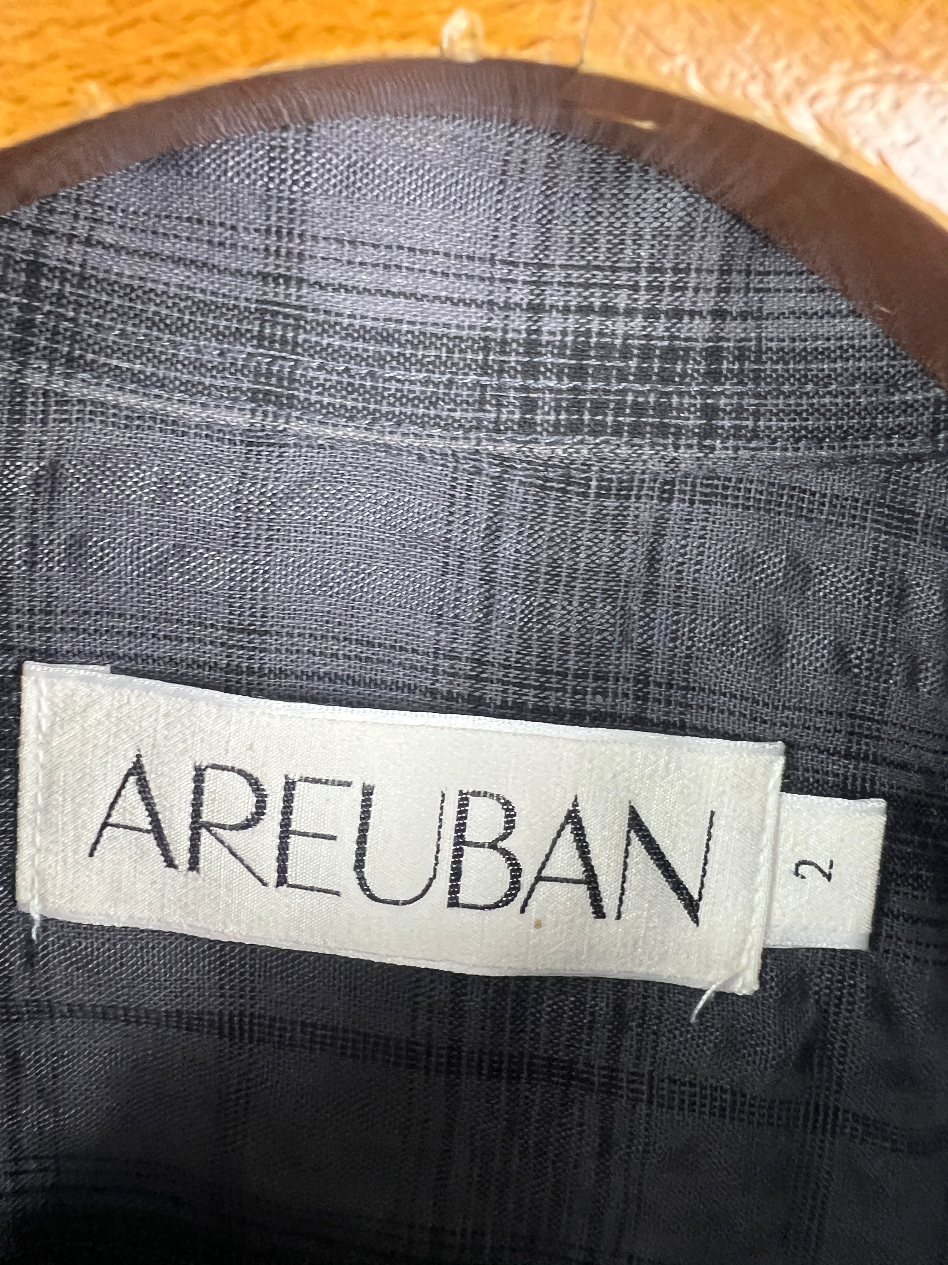 Arebuan Linen Shirt (X-Large)