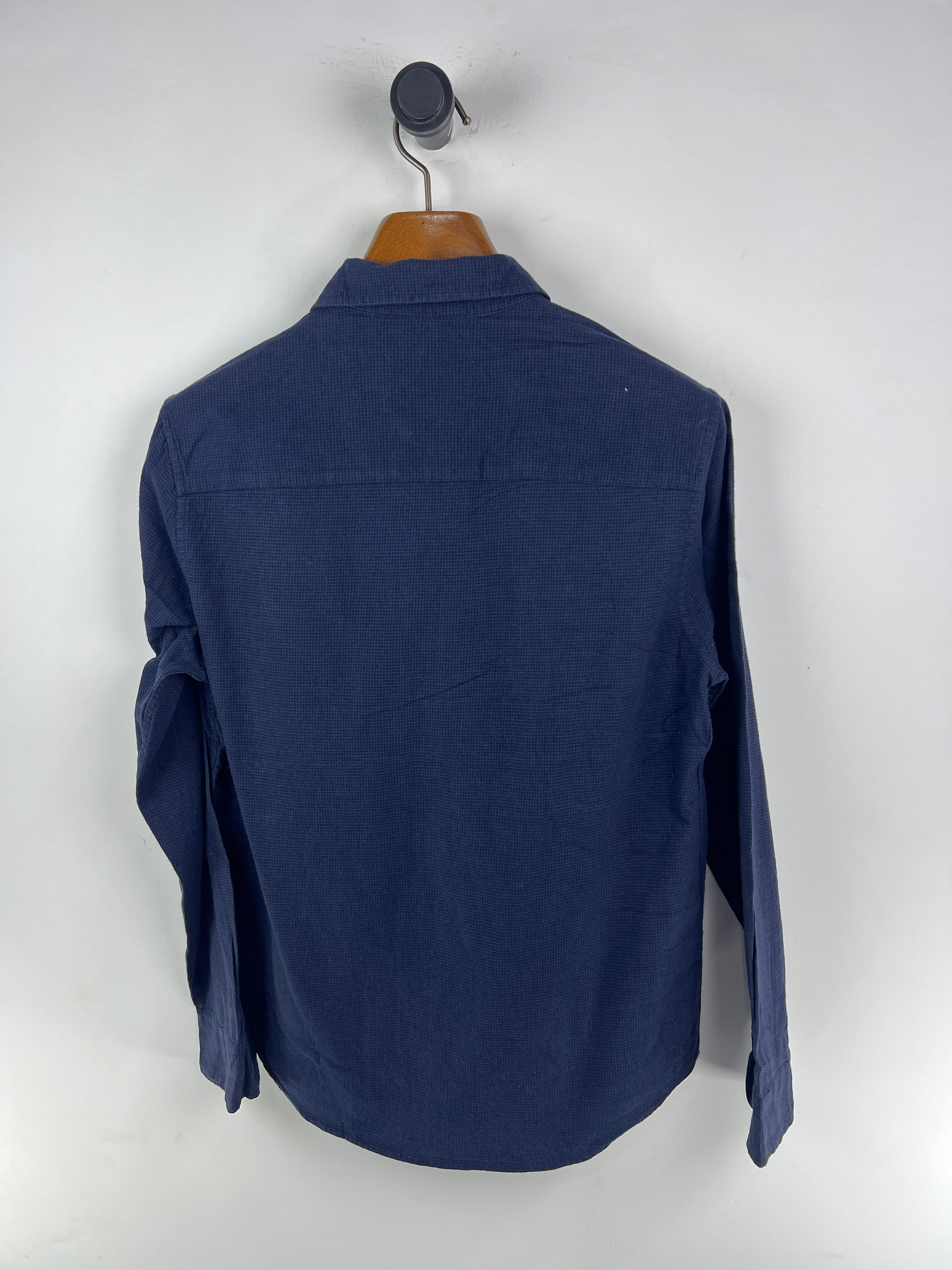 Groove Linen Shirt (Small-Medium)