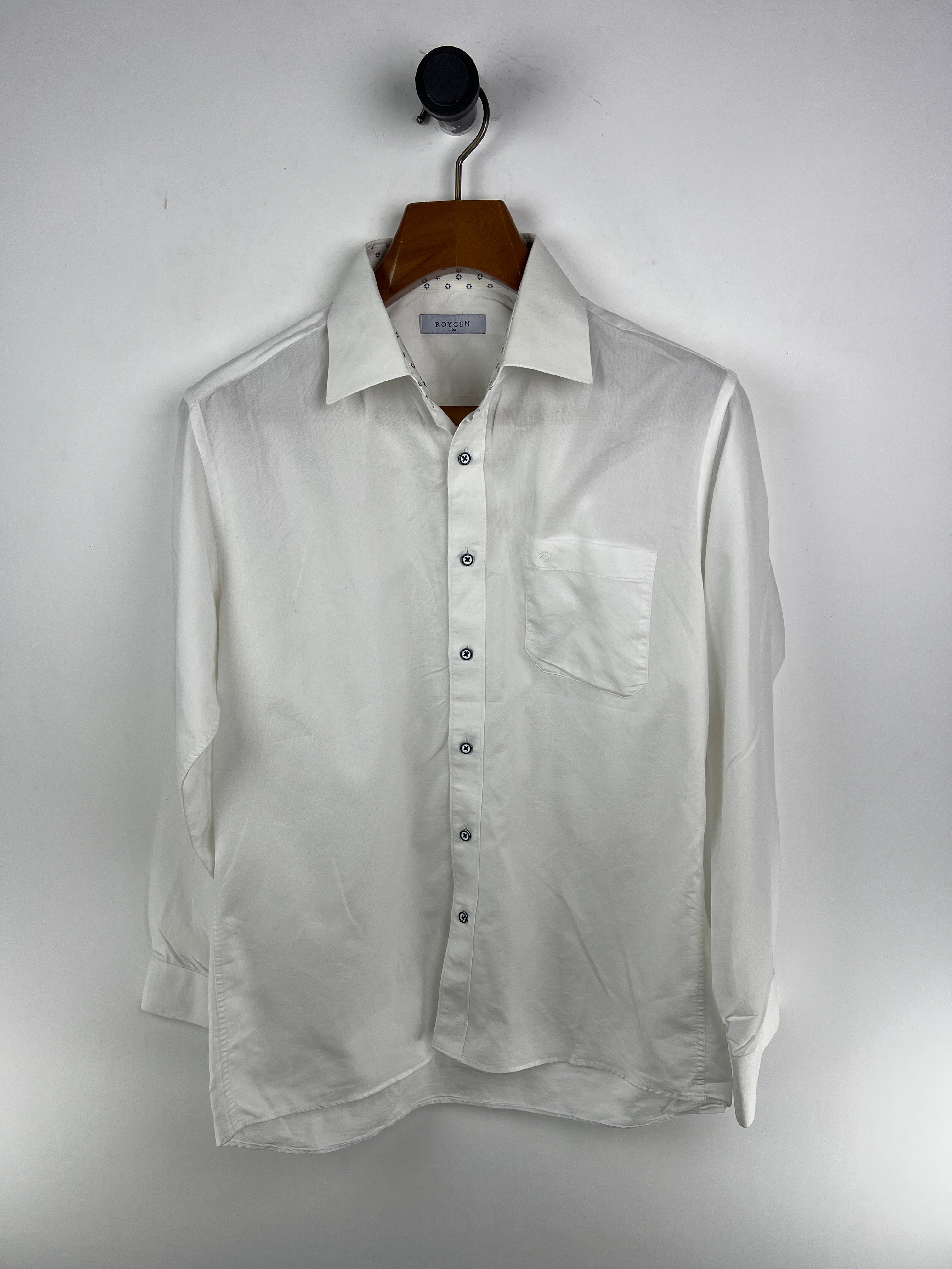 Roygen Shirt (Small-Medium)