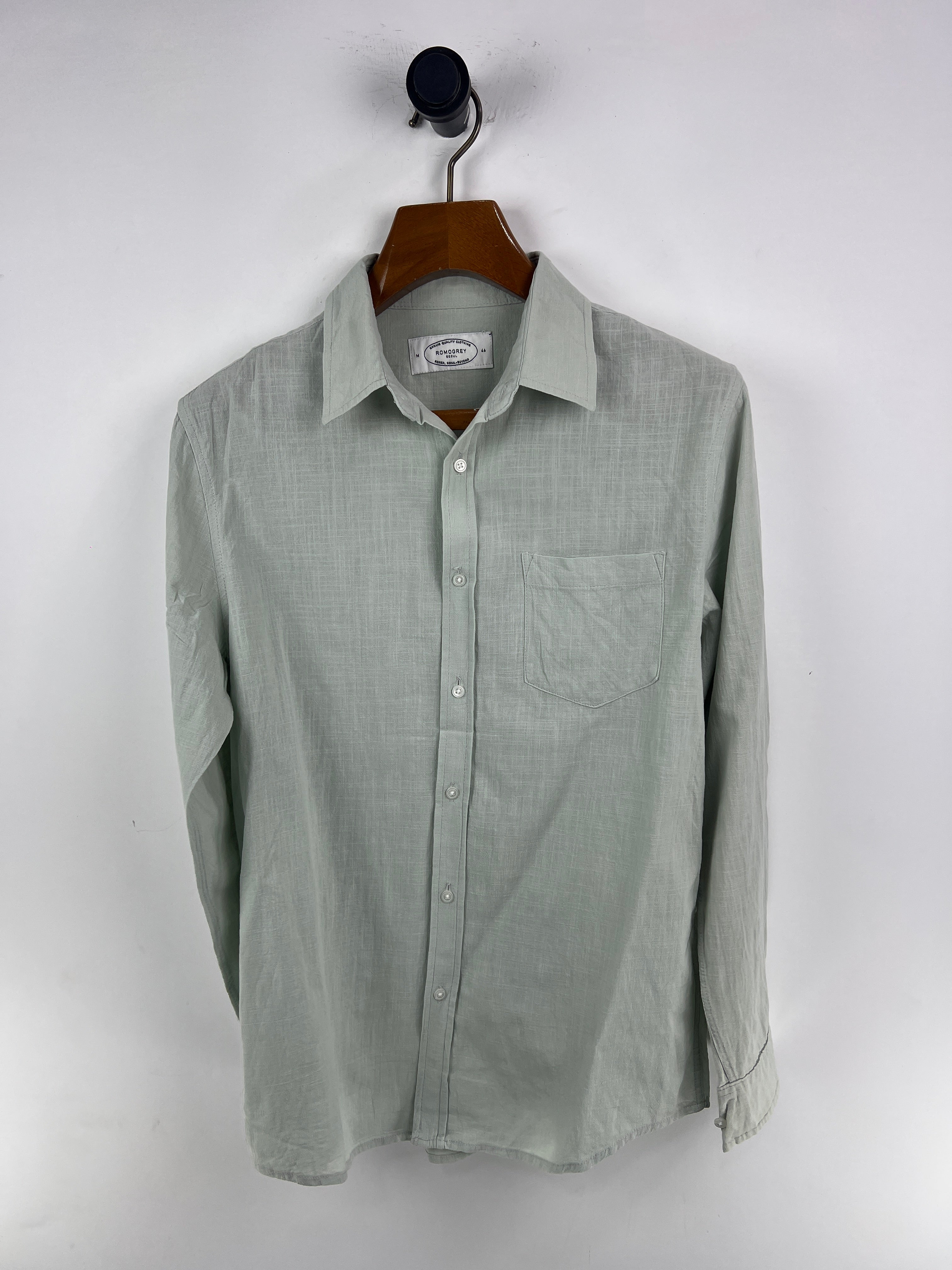 Romo Linen Shirt (Medium)