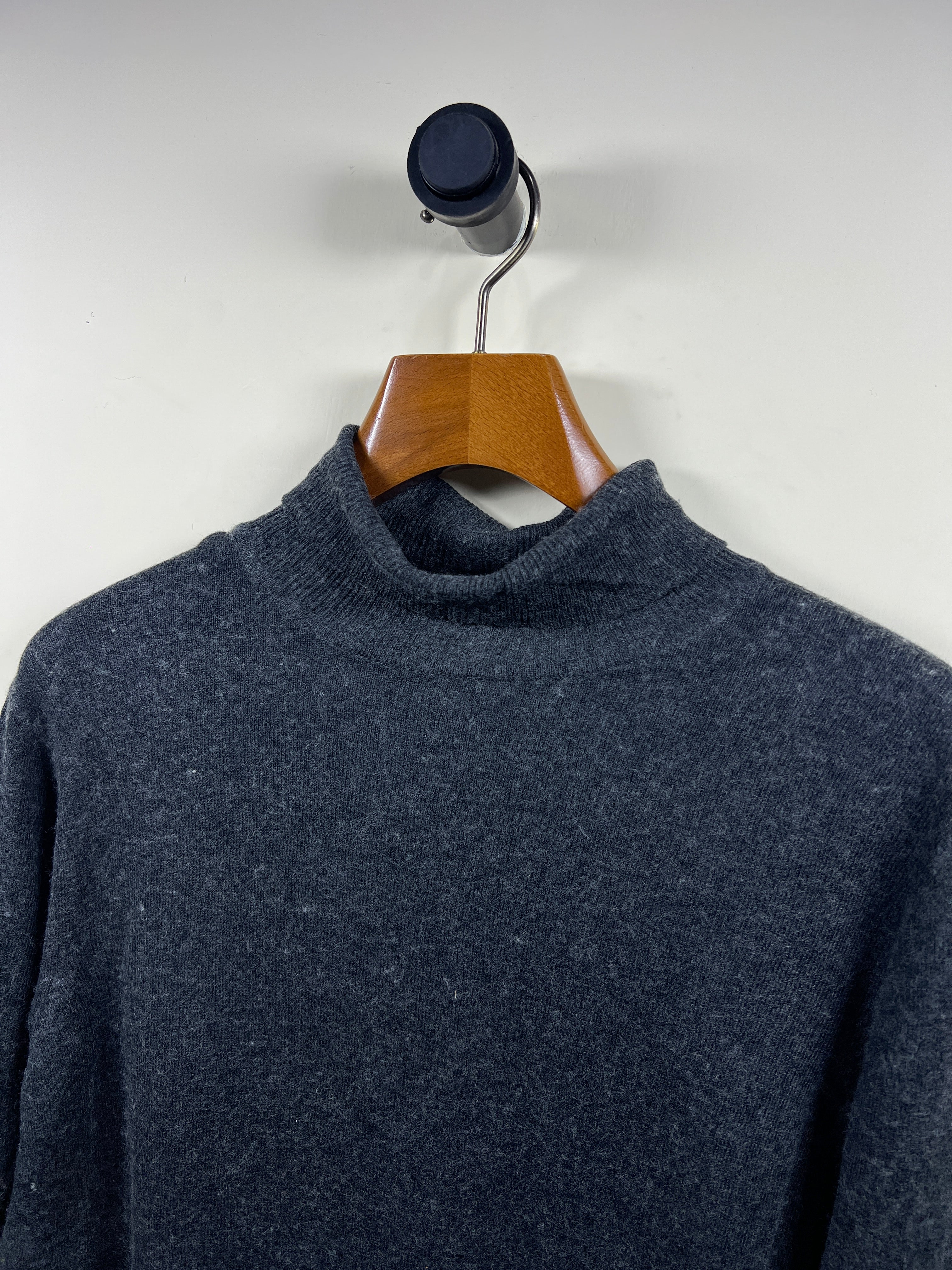 Mock Neck Sweater (Large)