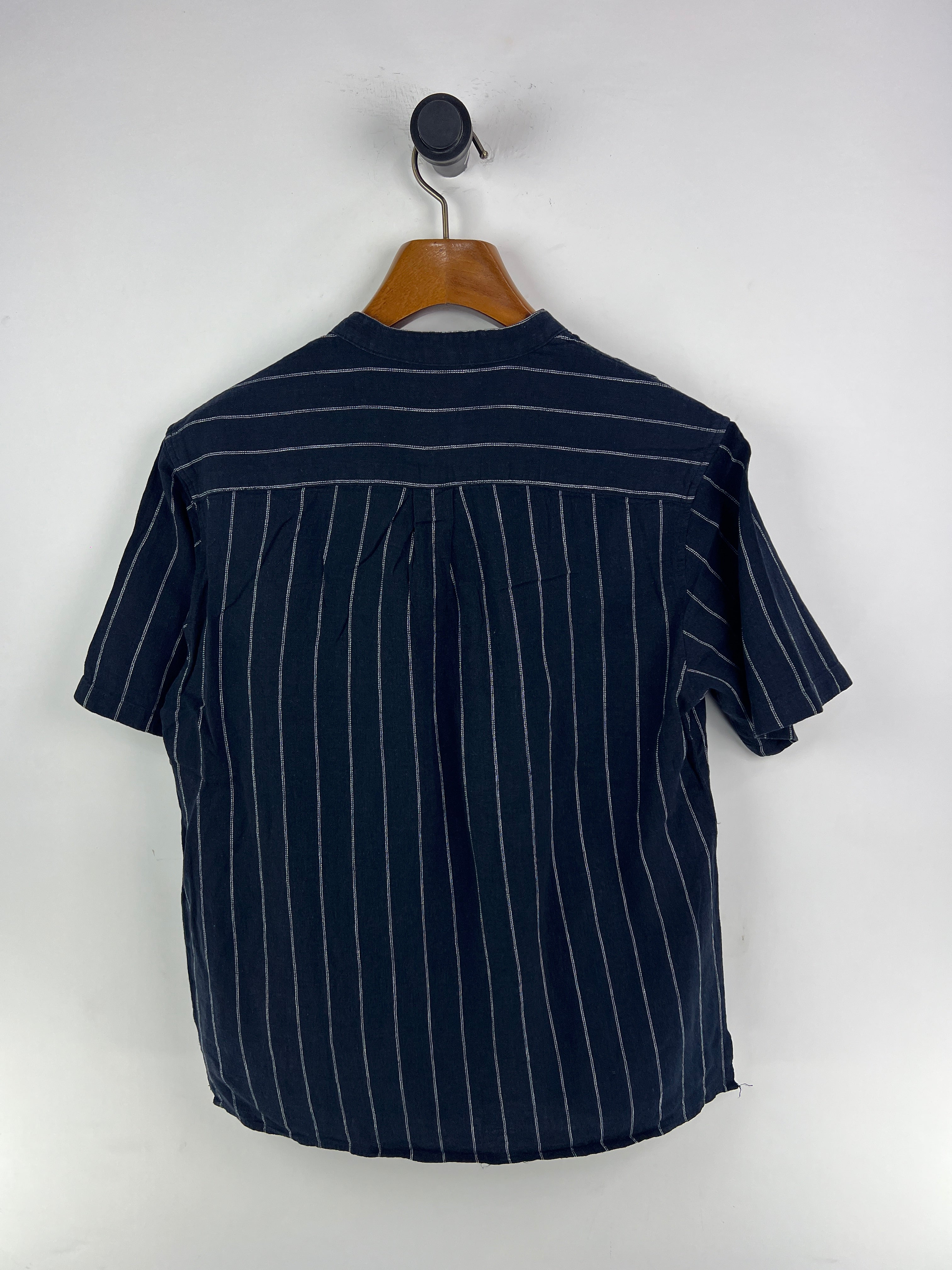 Clride Linen Shirt (Medium)