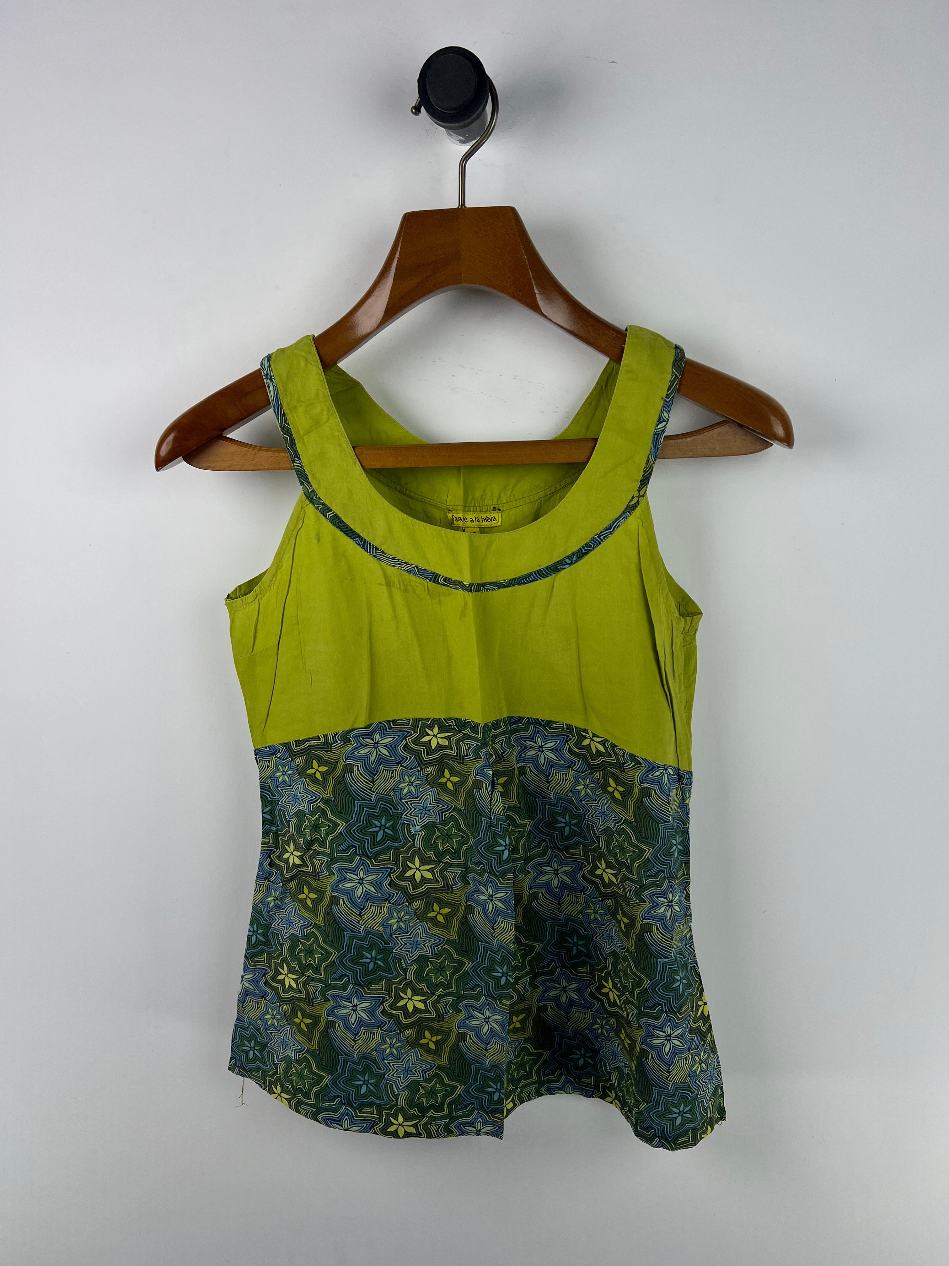 Tank Top (Women) (Small)