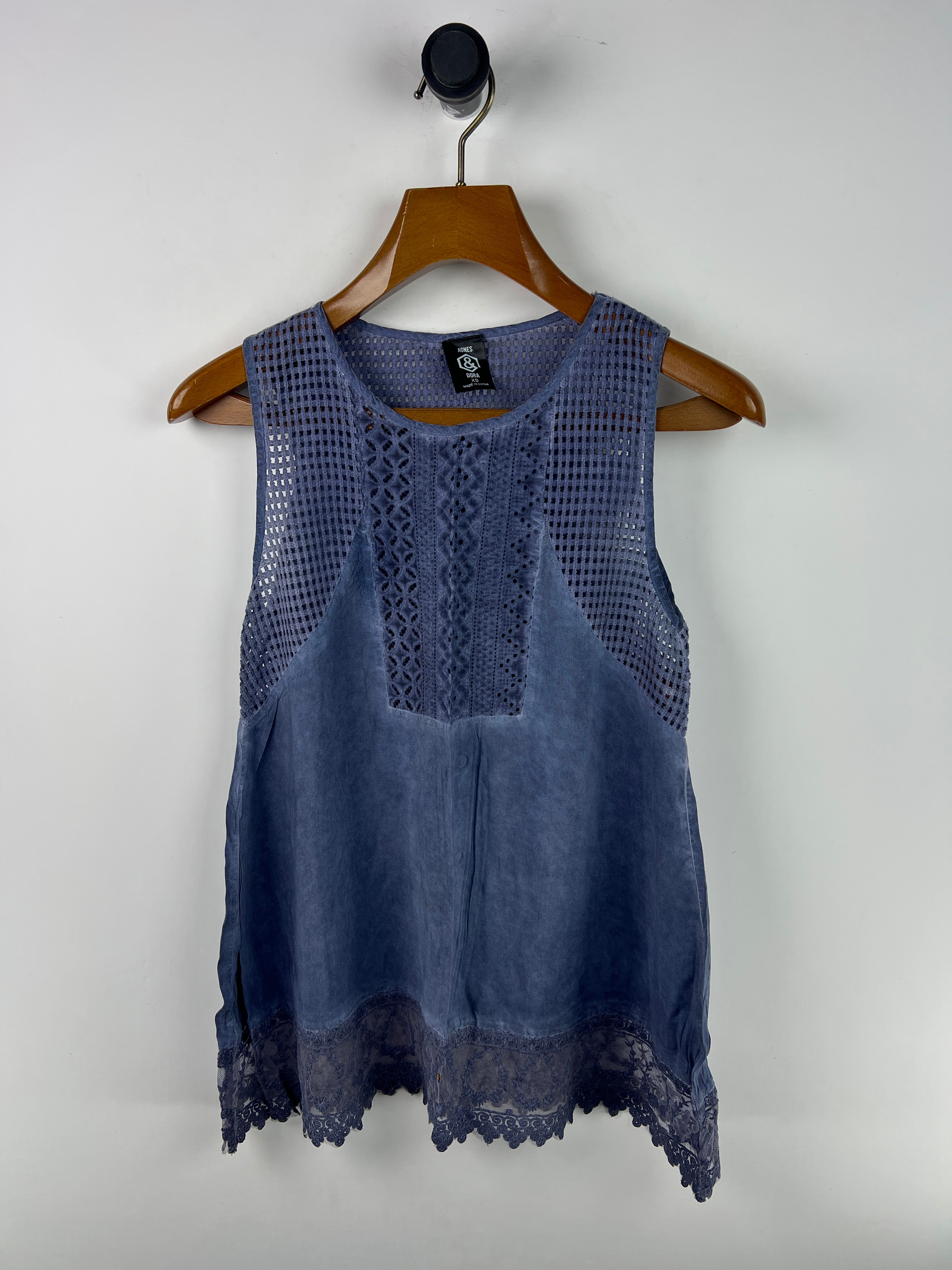 Dora Blouse (Women) (Small)