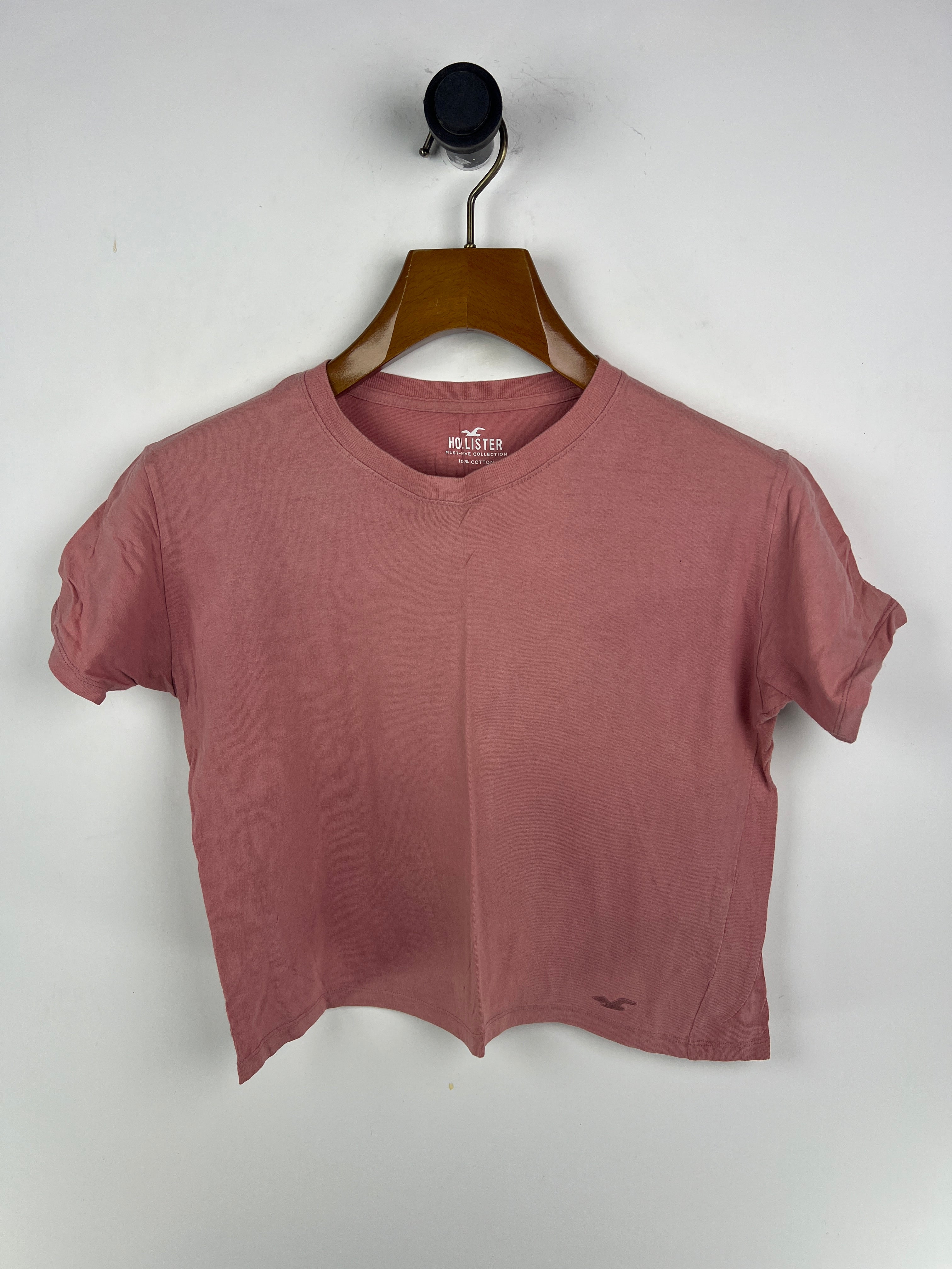 Hollister Crop T-Shirt (Women) (X-Small/Small)