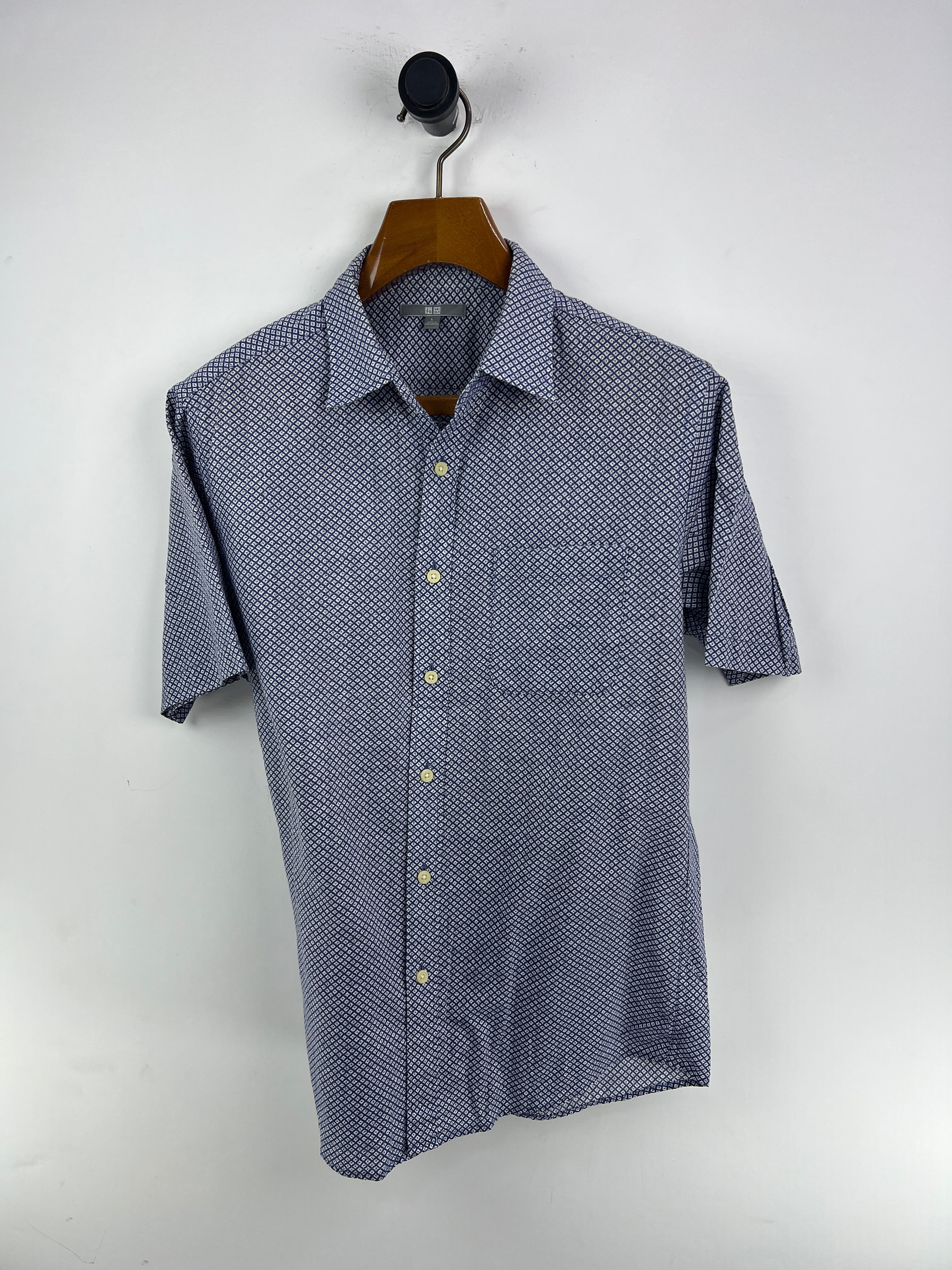 Uniqlo Linen Shirt (Medium)