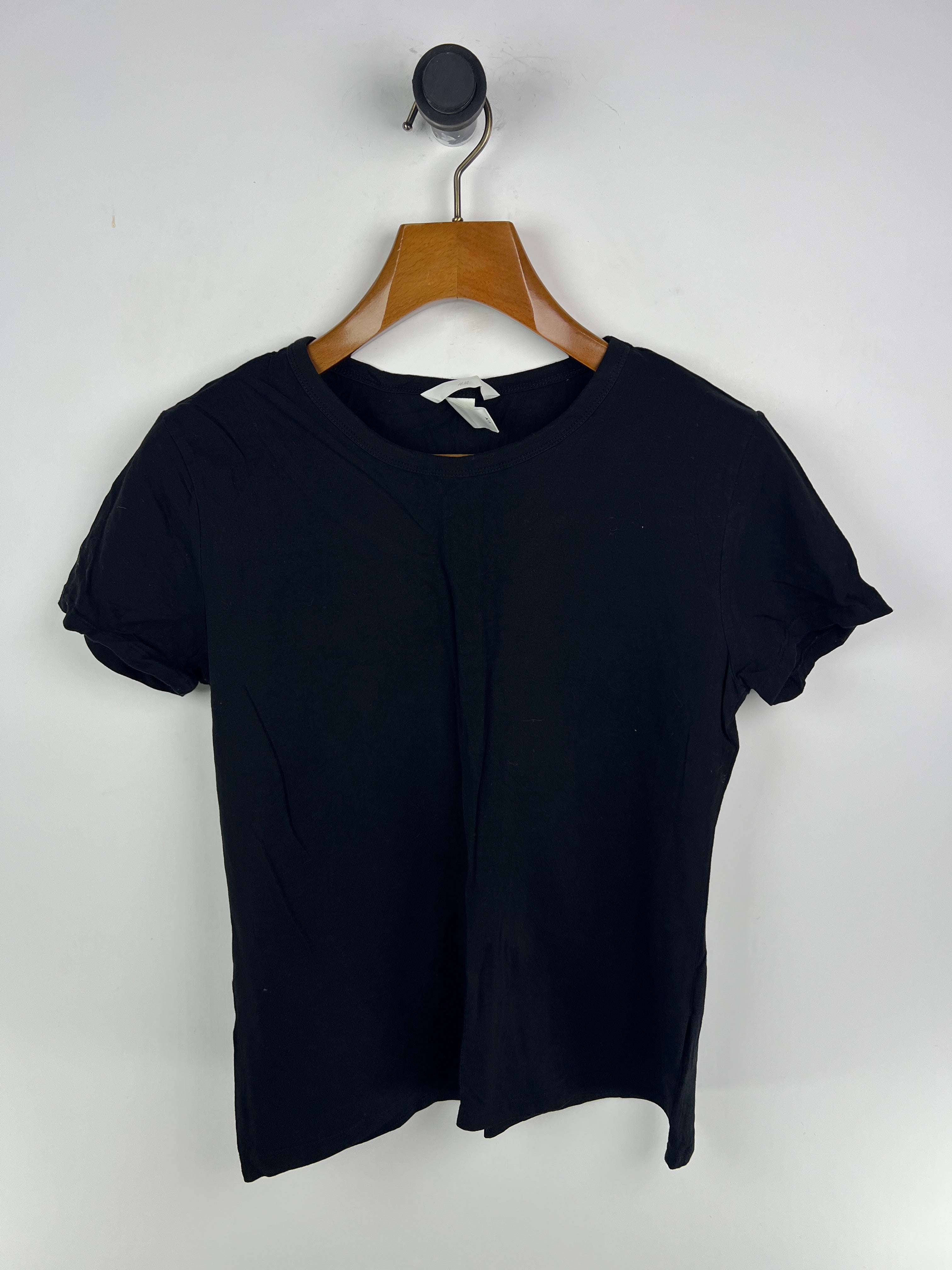 H&M T-Shirt (Women) (Medium)