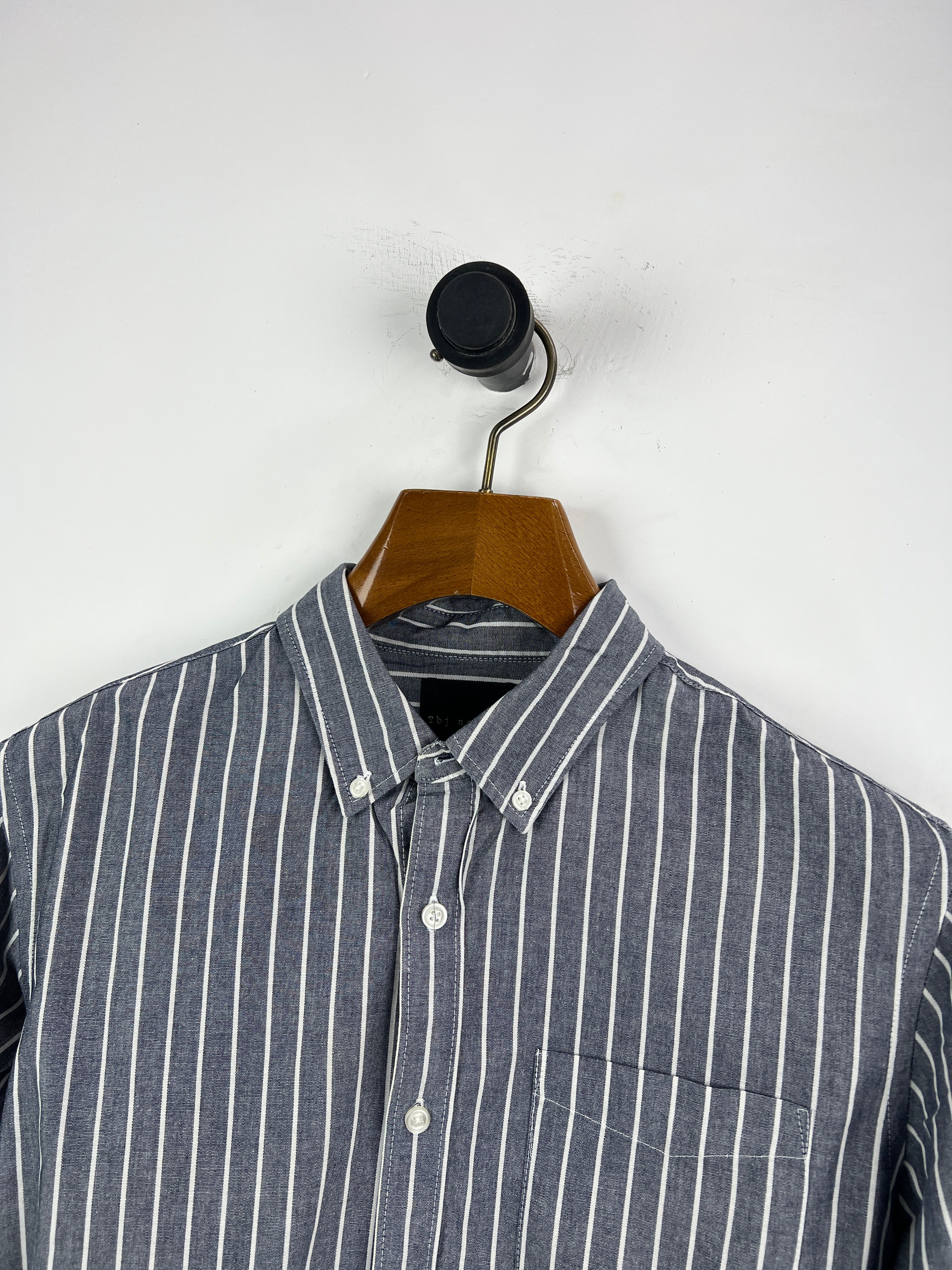 TBJ Linen Shirt (Medium)