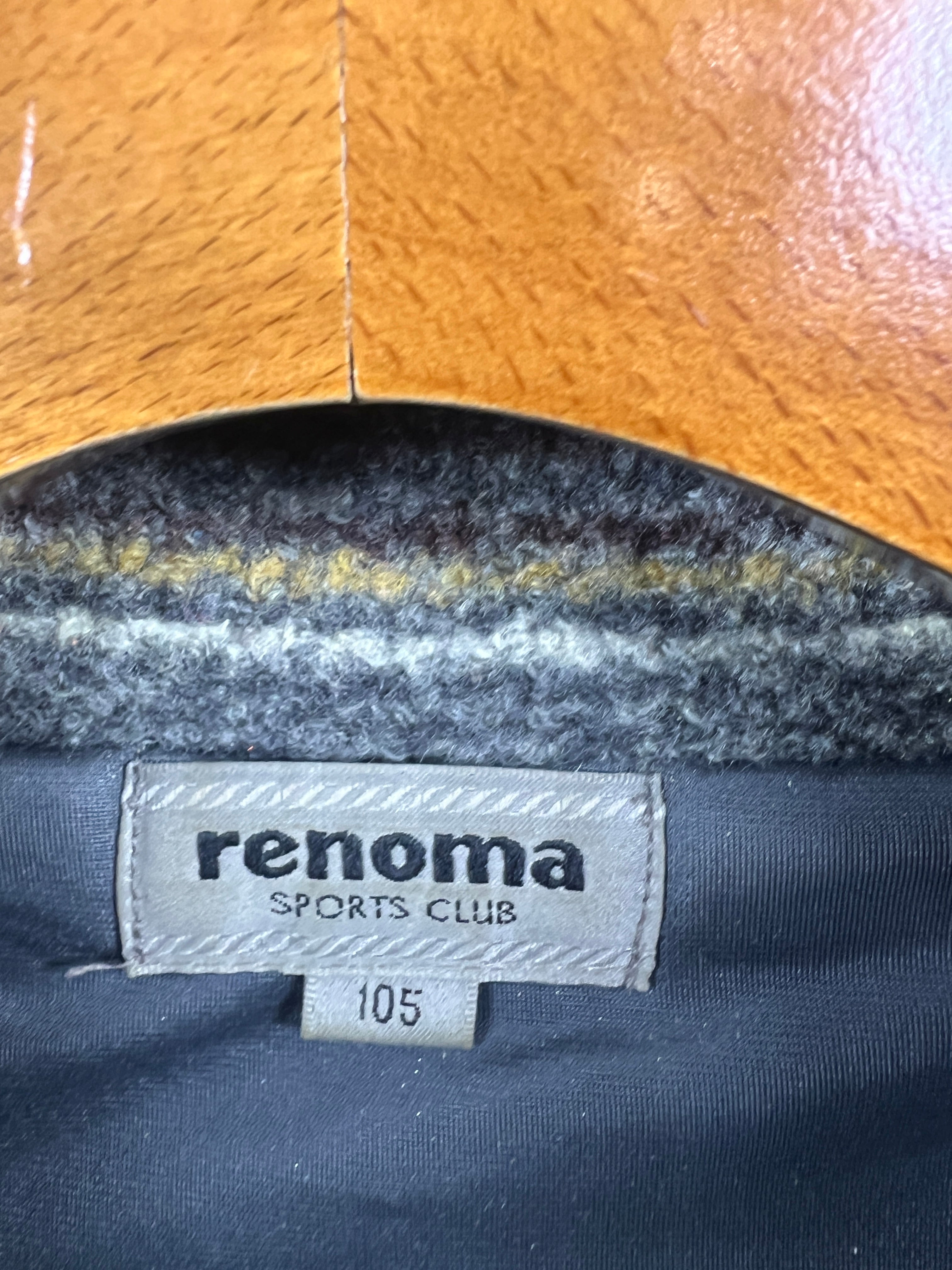 Renoma Quarter Buttoned Sweater (Medium)