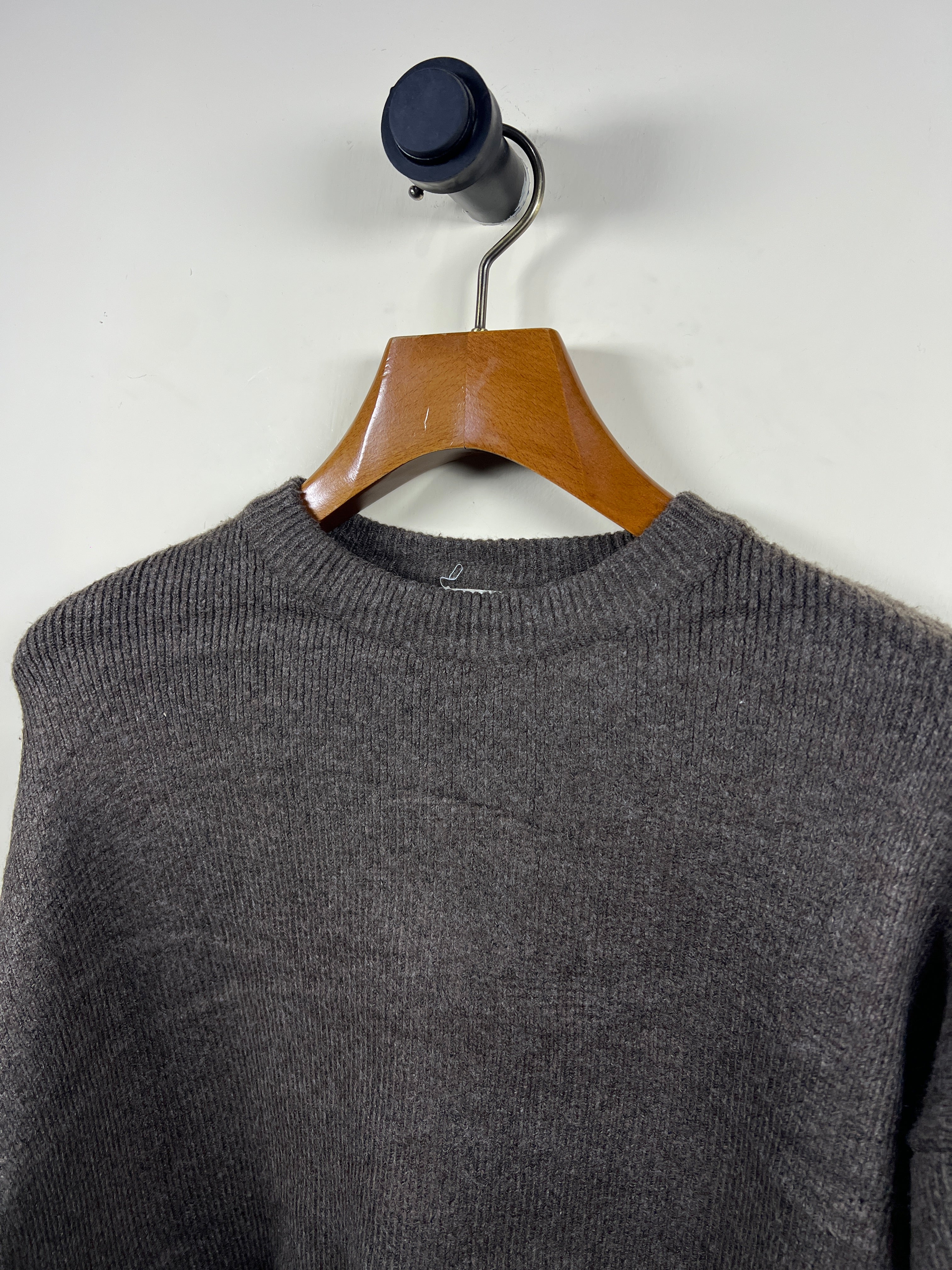 Mode Sweater (Women) (Large)